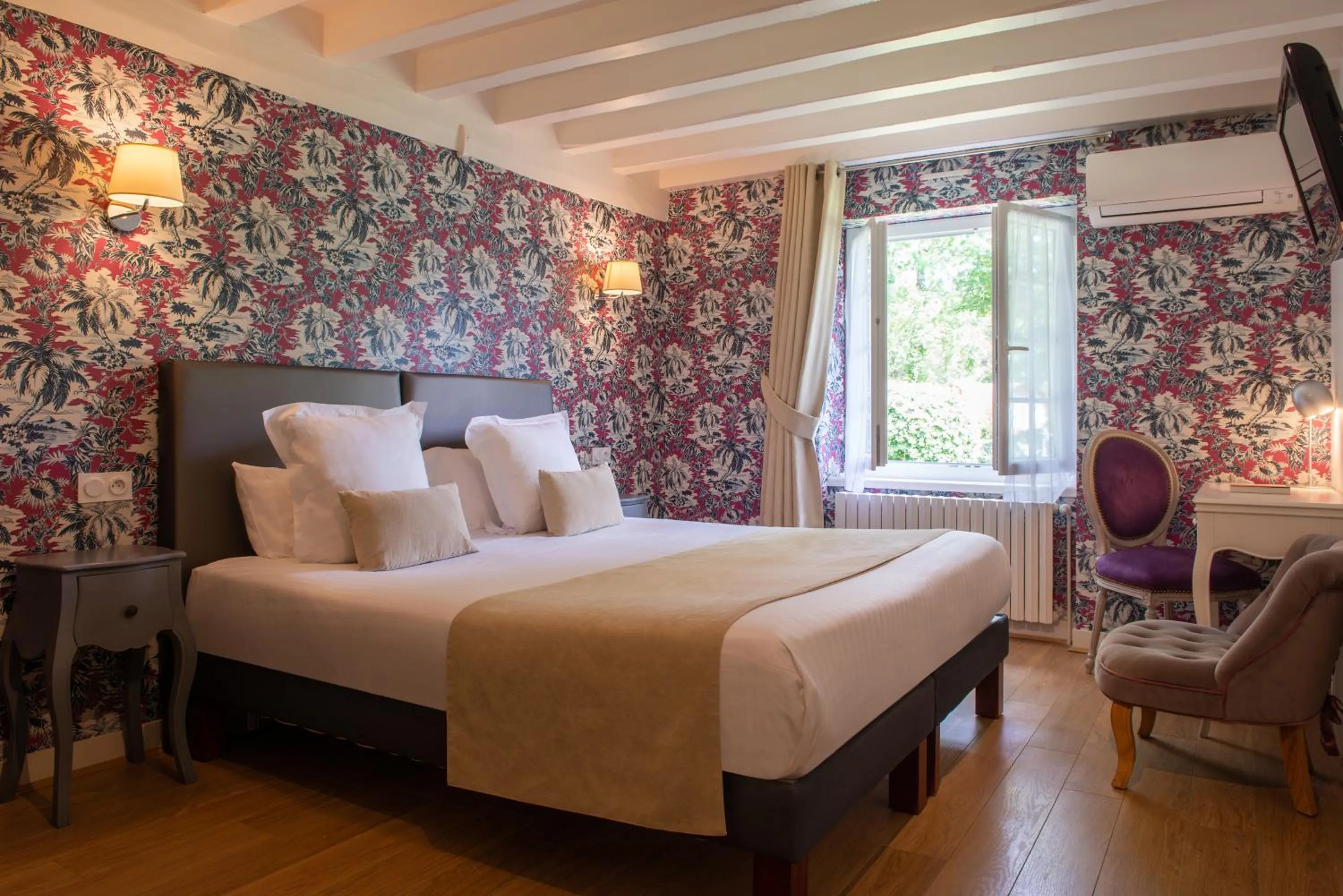 Bedroom, Bed in Le Relais Des Landes - Demeures et Chateaux