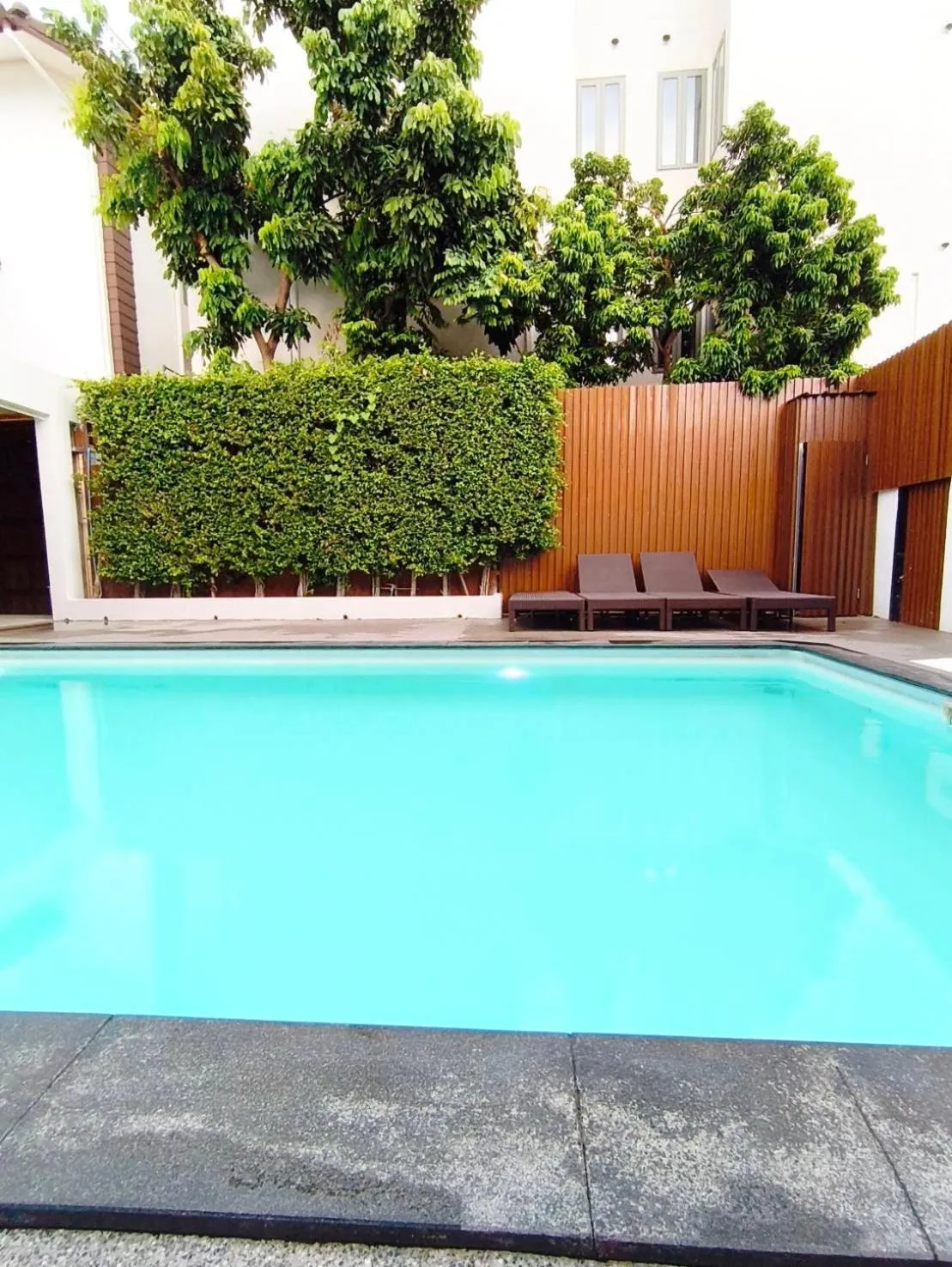 Swimming pool in The Wing Lanna Hotel