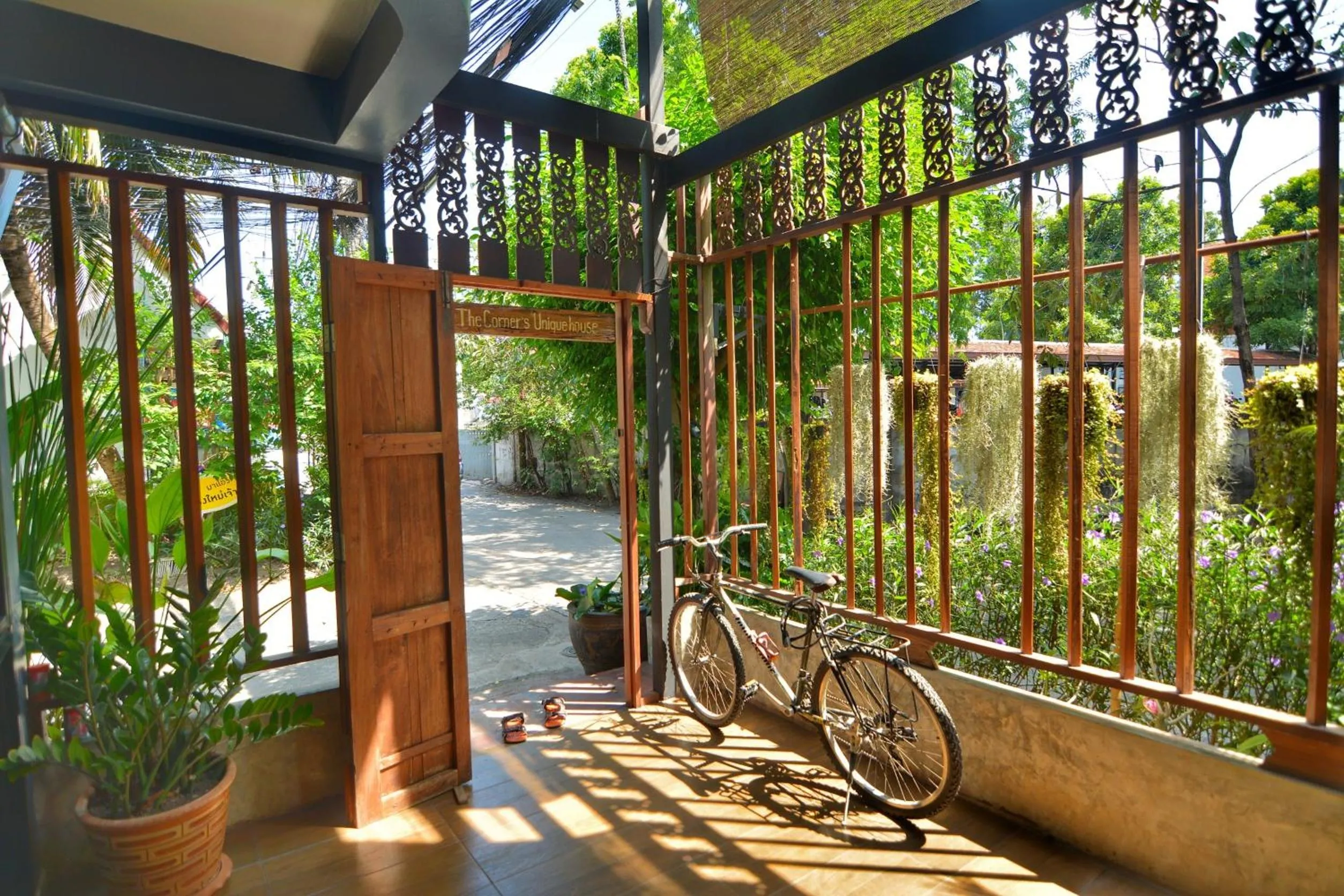 Patio in The Corner's unique house