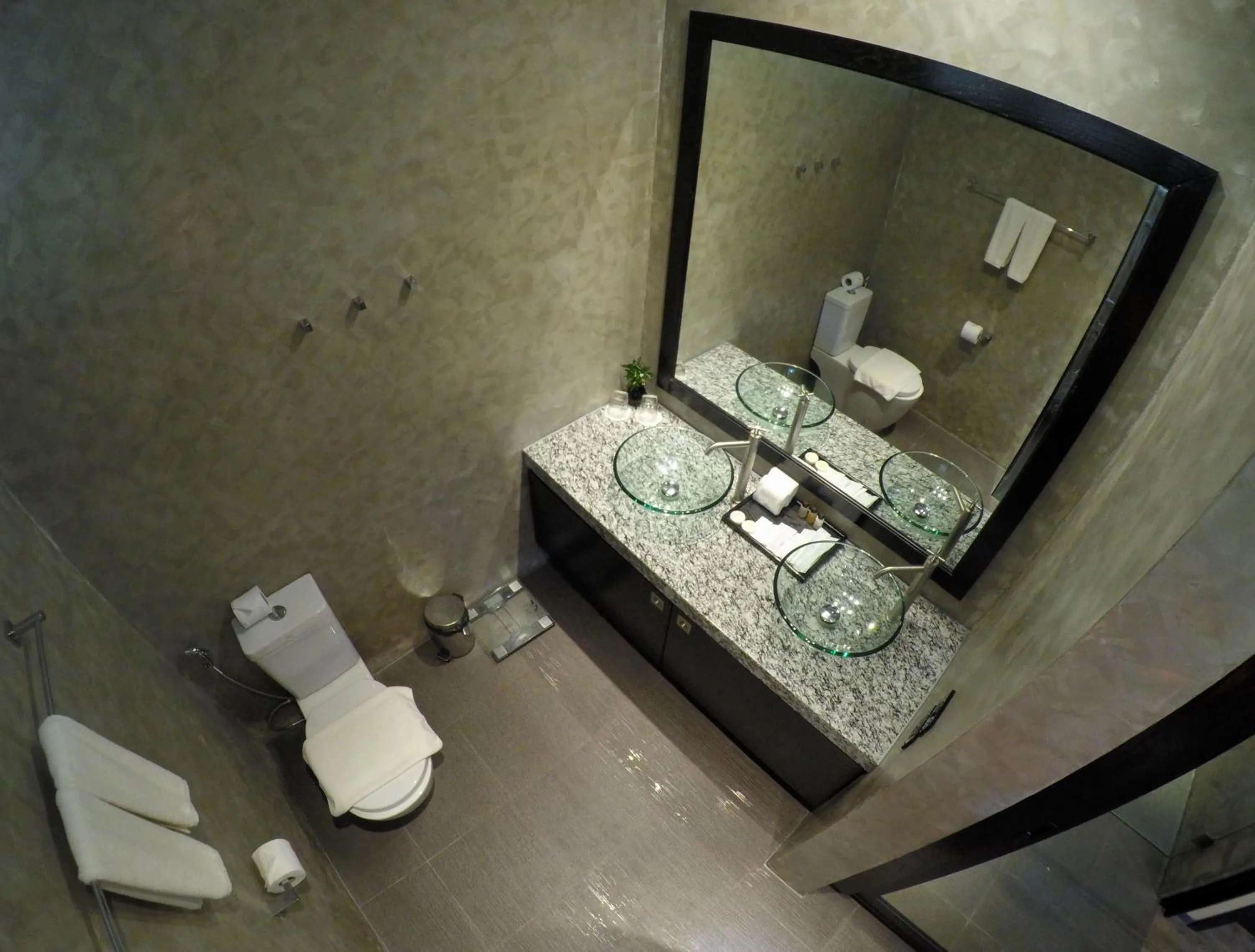 Bathroom in Peninsula Beach Resort