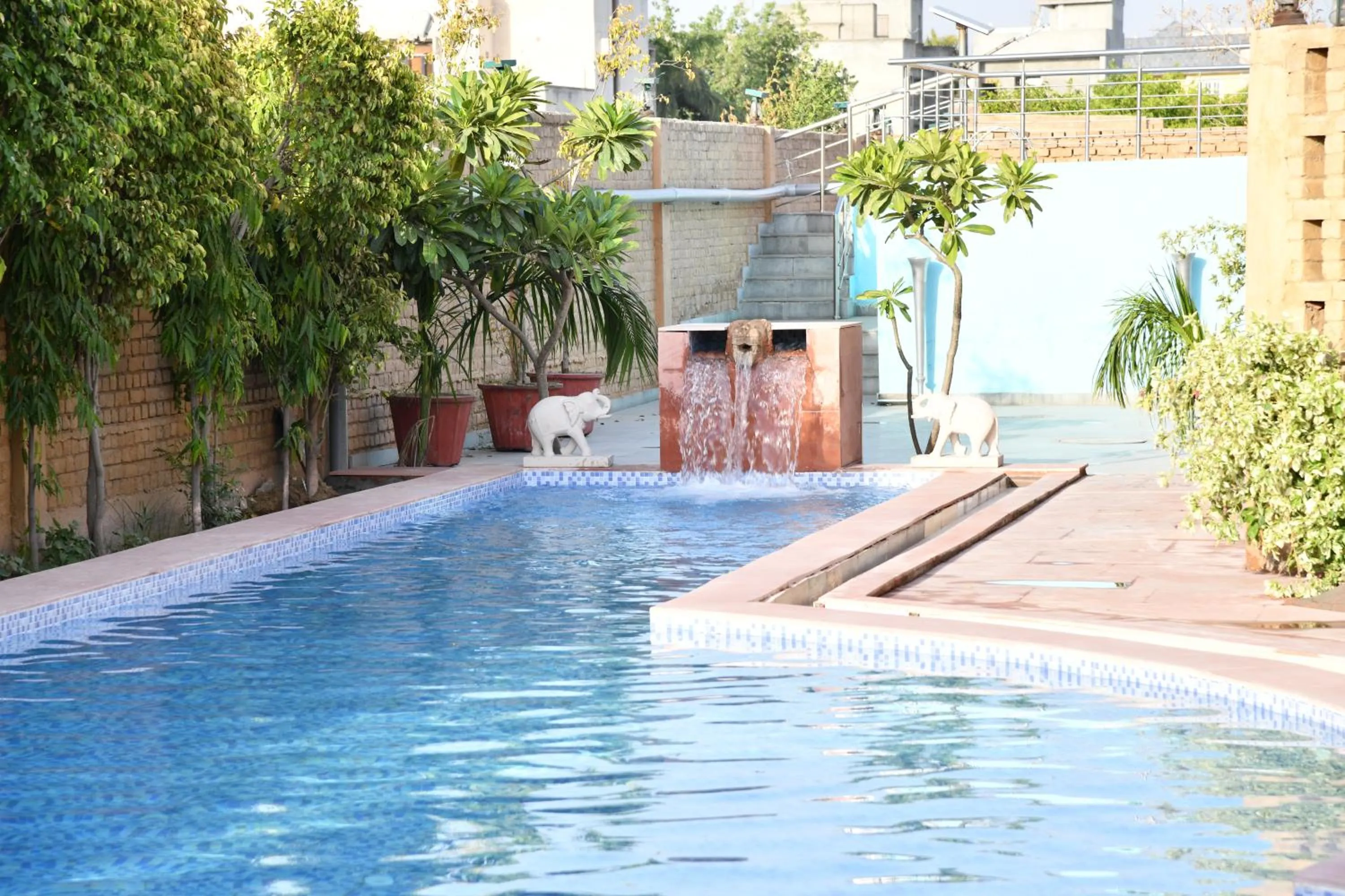 Swimming pool in WelcomHeritage Ranjitvilas