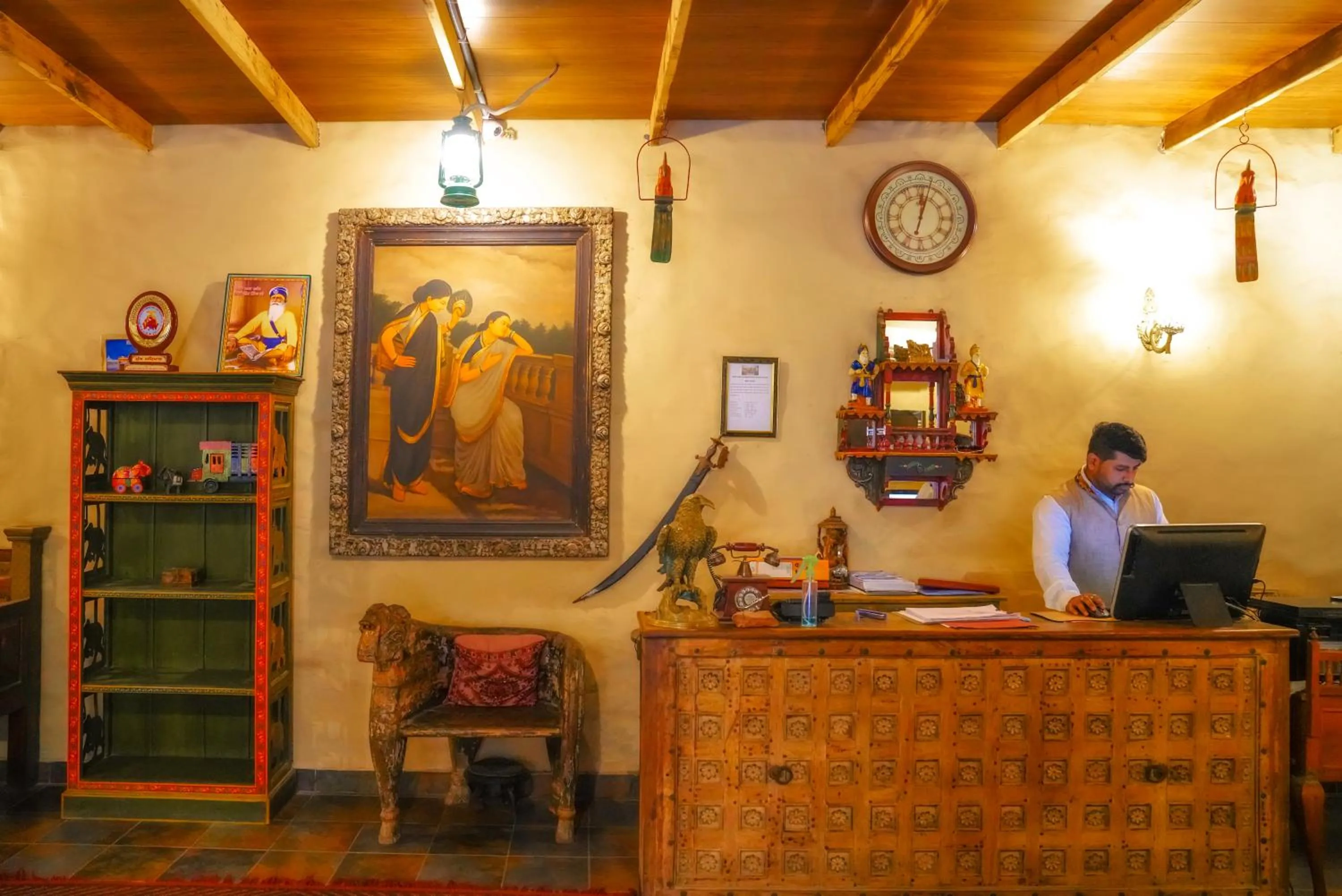 Staff in WelcomHeritage Ranjitvilas