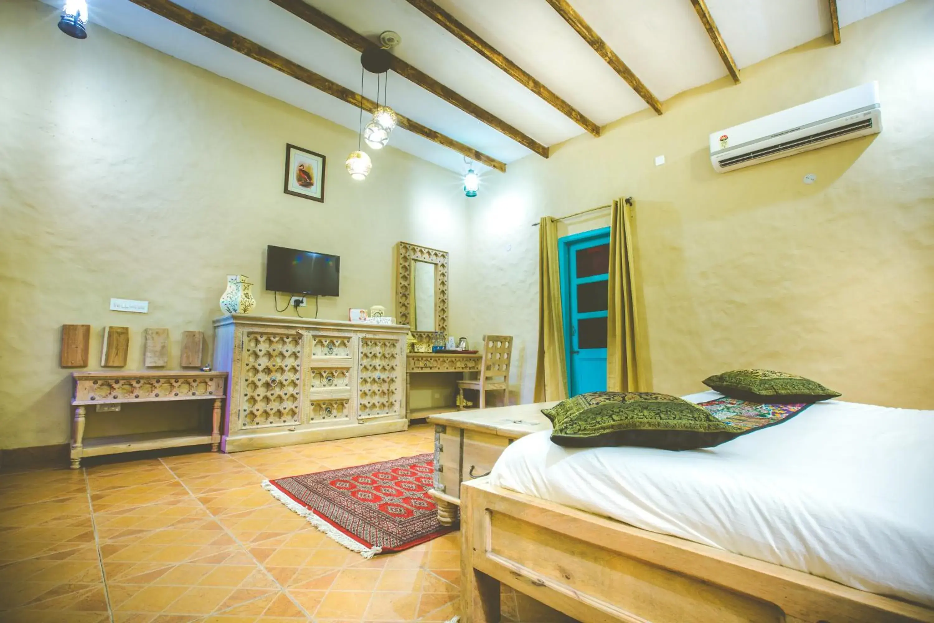 Photo of the whole room, Bed in WelcomHeritage Ranjitvilas Photo of the whole room, Bed in WelcomHeritage Ranjitvilas