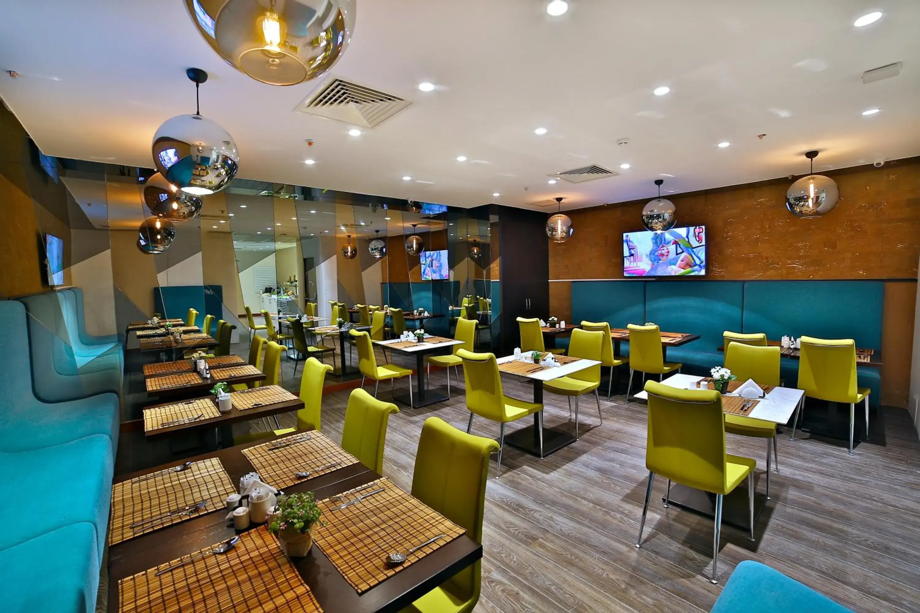 Restaurant/places to eat in The Tango Hotel İstanbul Restaurant/places to eat in The Tango Hotel İstanbul