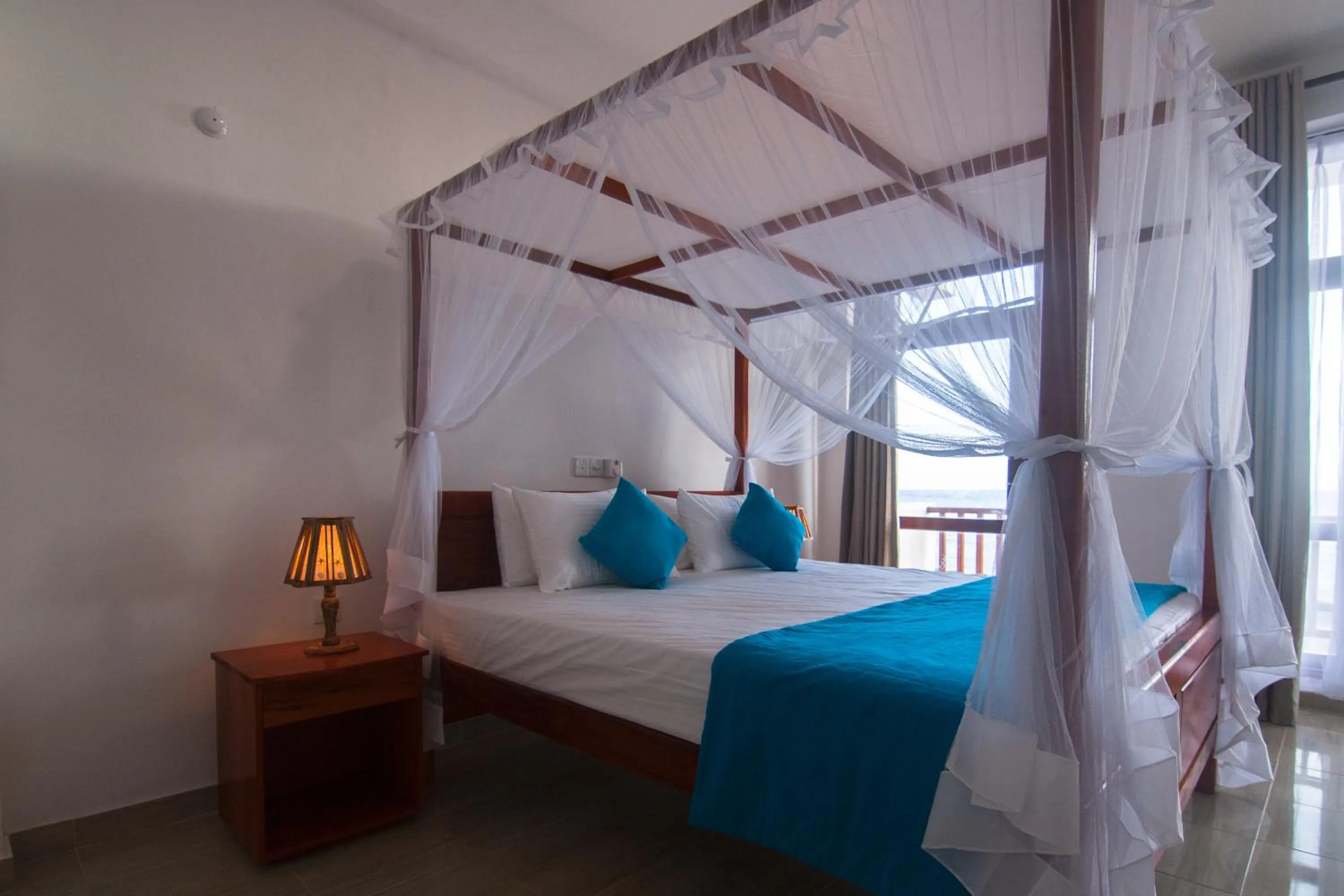Savenrose Beach Villa
