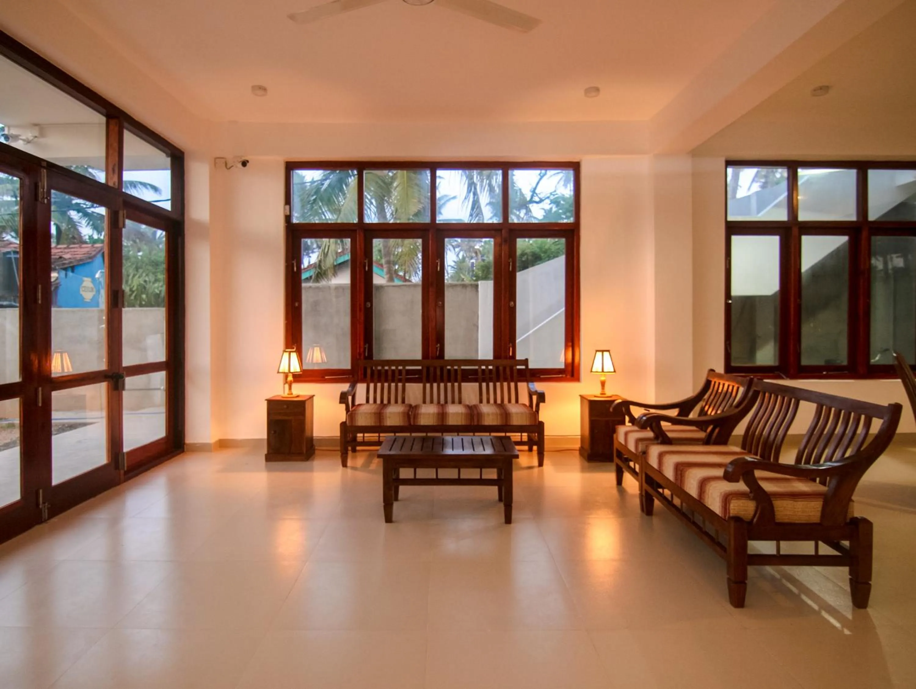 Savenrose Beach Villa