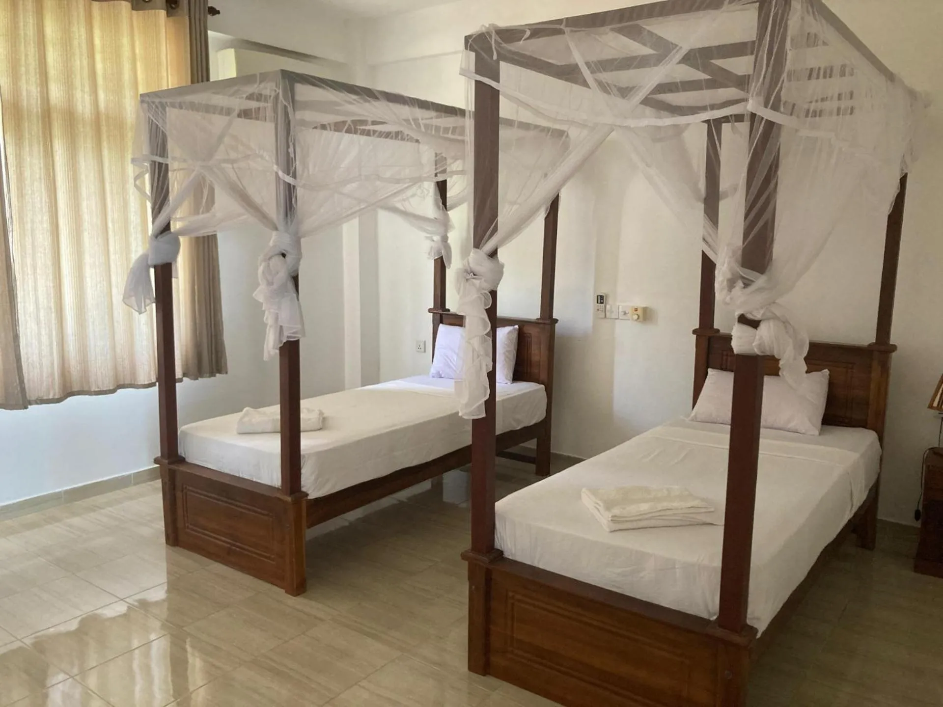 Savenrose Beach Villa