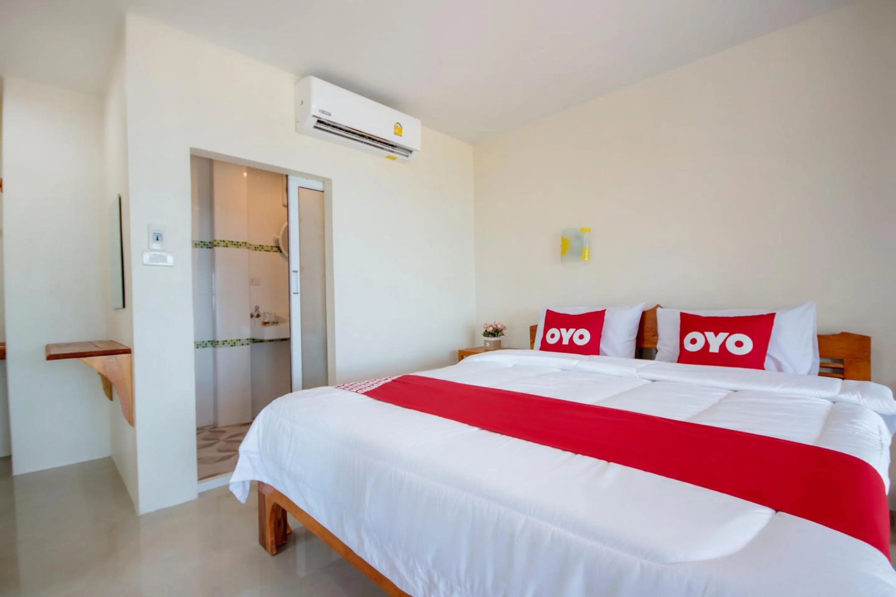 Bedroom, Bed in OYO 1085 Ma Lanta House