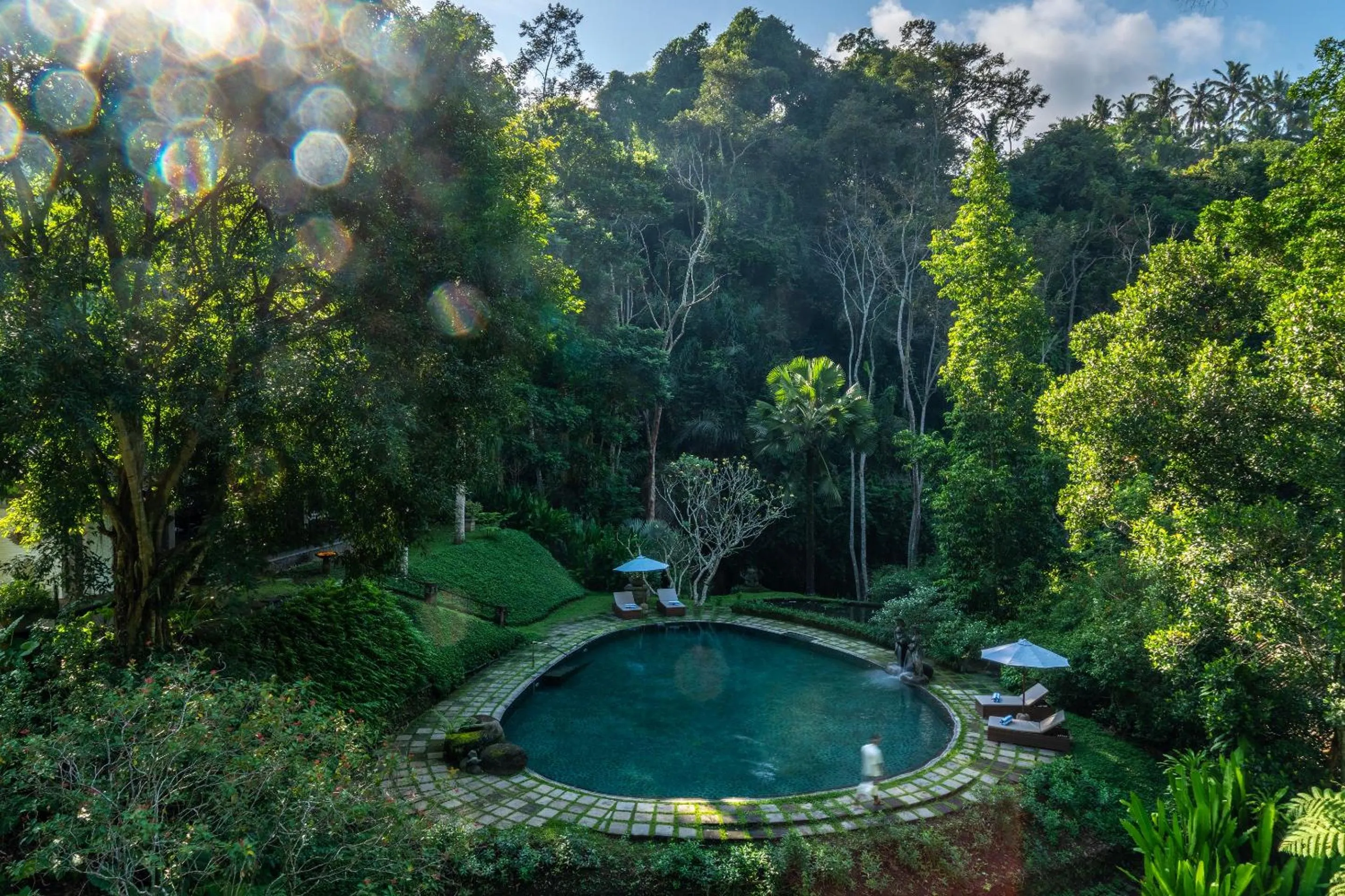 Swimming pool in Dua Dari, a Residence by Hadiprana