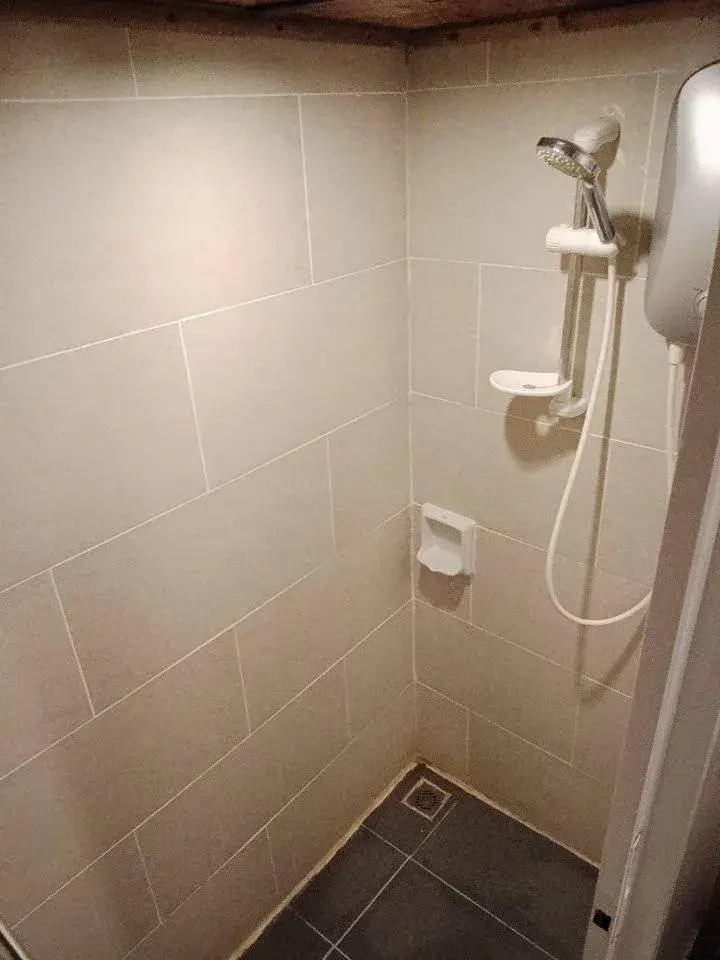 Double Room with Private Bathroom in Al Hamra Jungle Resort Double Room with Private Bathroom in Al Hamra Jungle Resort