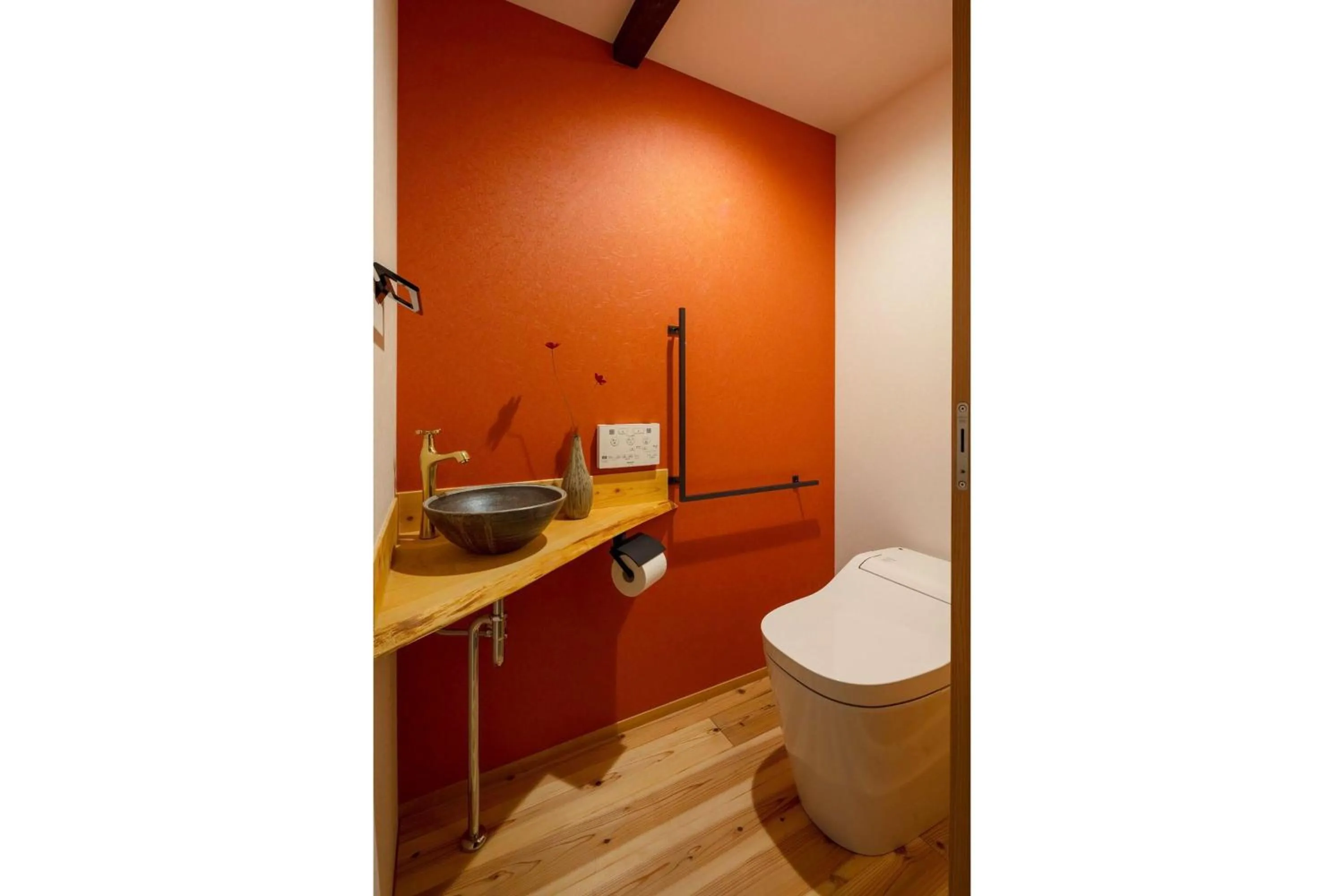 Bathroom in Kumashu an Machiya House