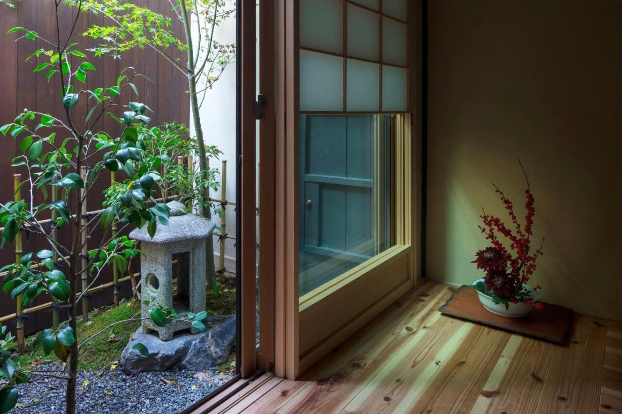 Garden in Kumashu an Machiya House