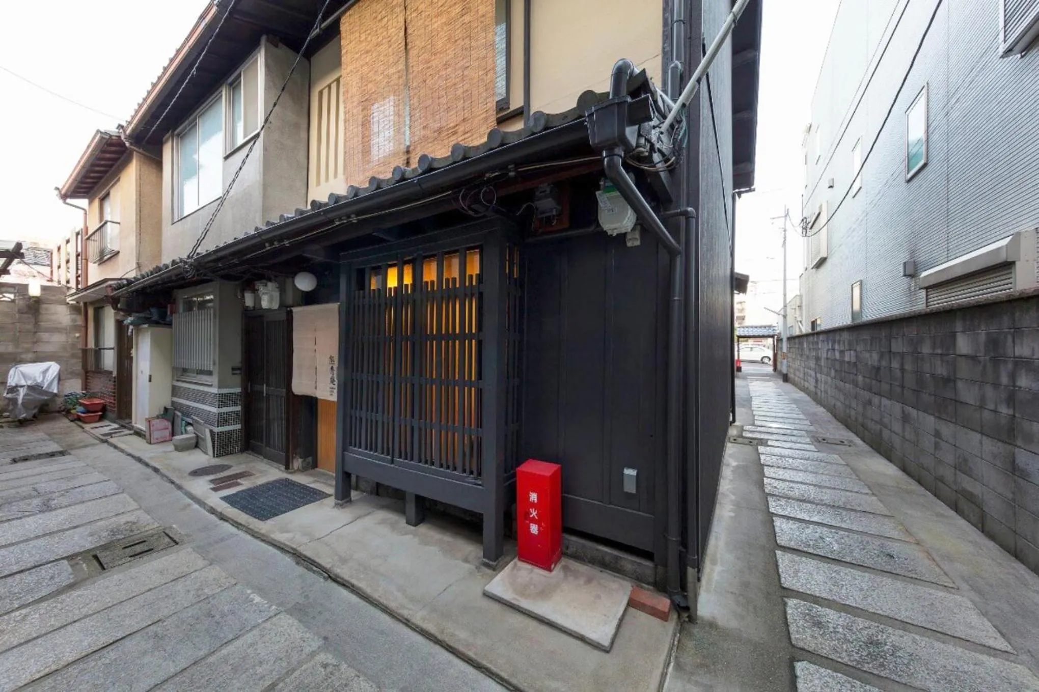 Facade/entrance in Kumashu an Machiya House