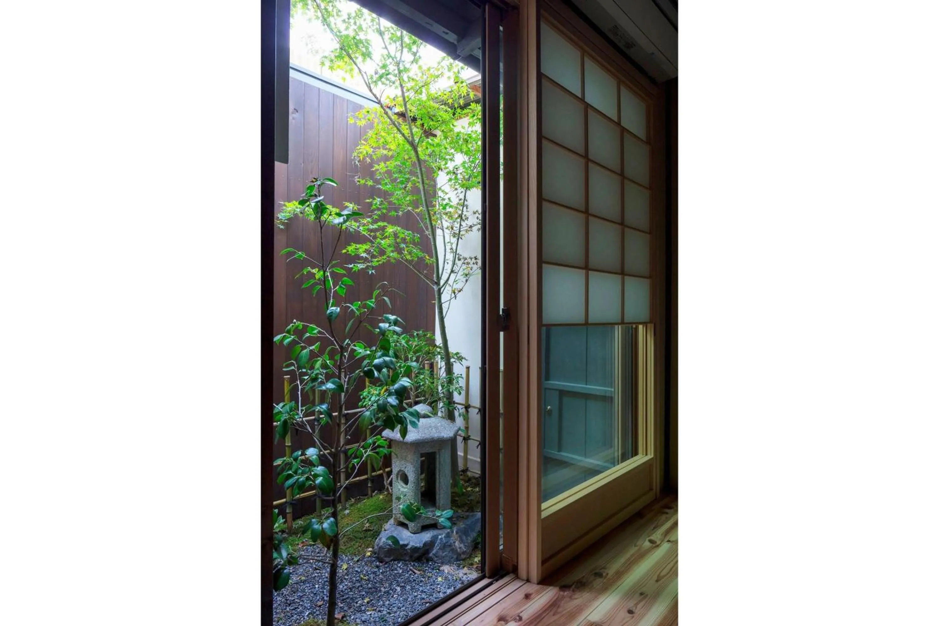 Garden in Kumashu an Machiya House