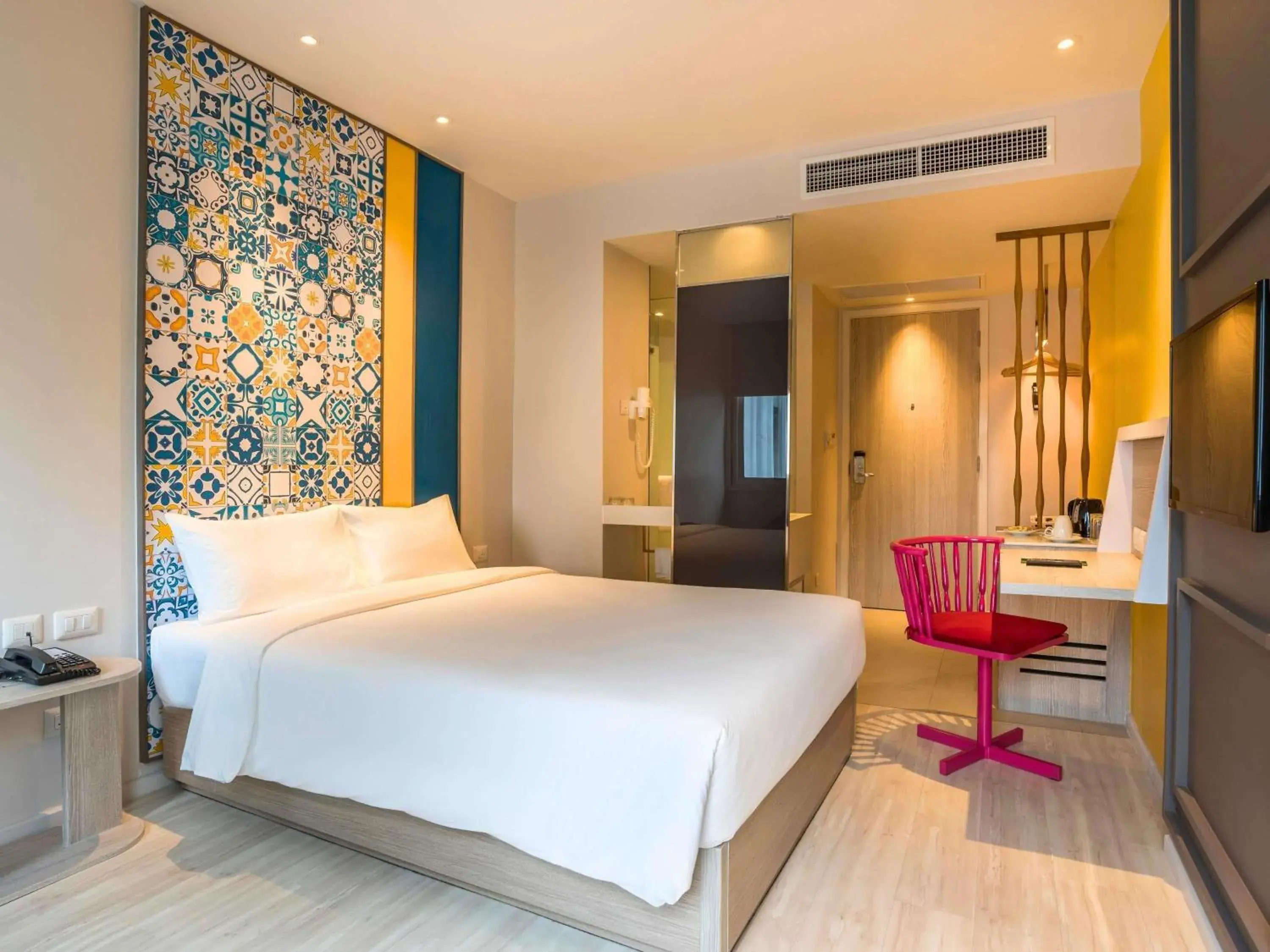 Property building, Bed in Ibis Styles Phuket City Property building, Bed in Ibis Styles Phuket City