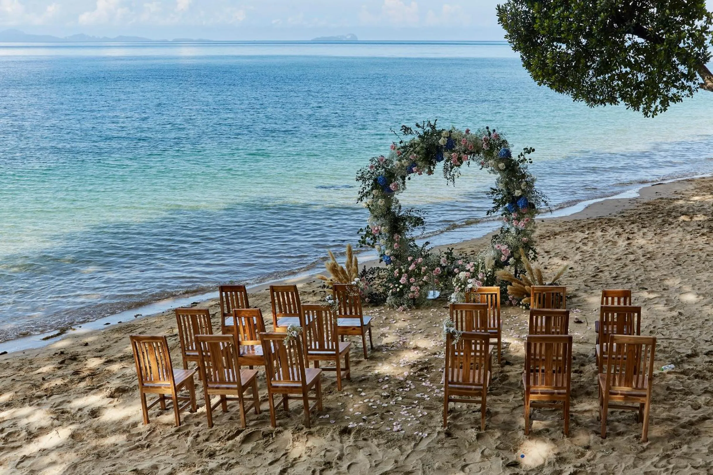 wedding in Koh Jum Ocean Beach Resort