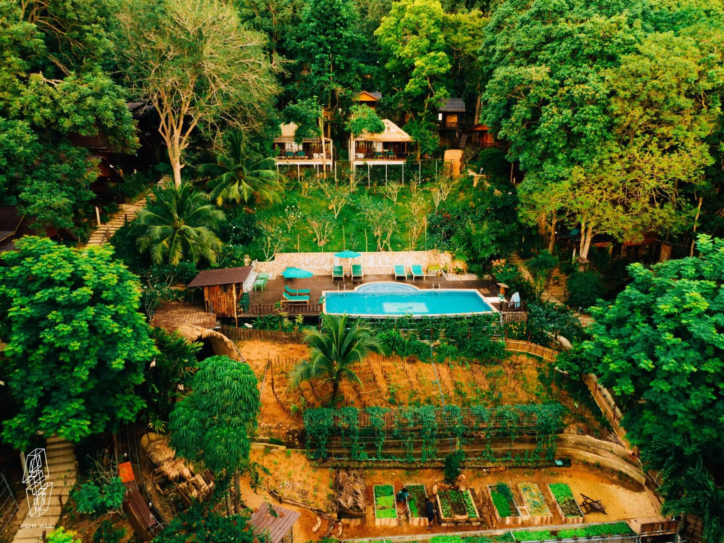 Bird's eye view in Koh Jum Ocean Beach Resort Bird's eye view in Koh Jum Ocean Beach Resort