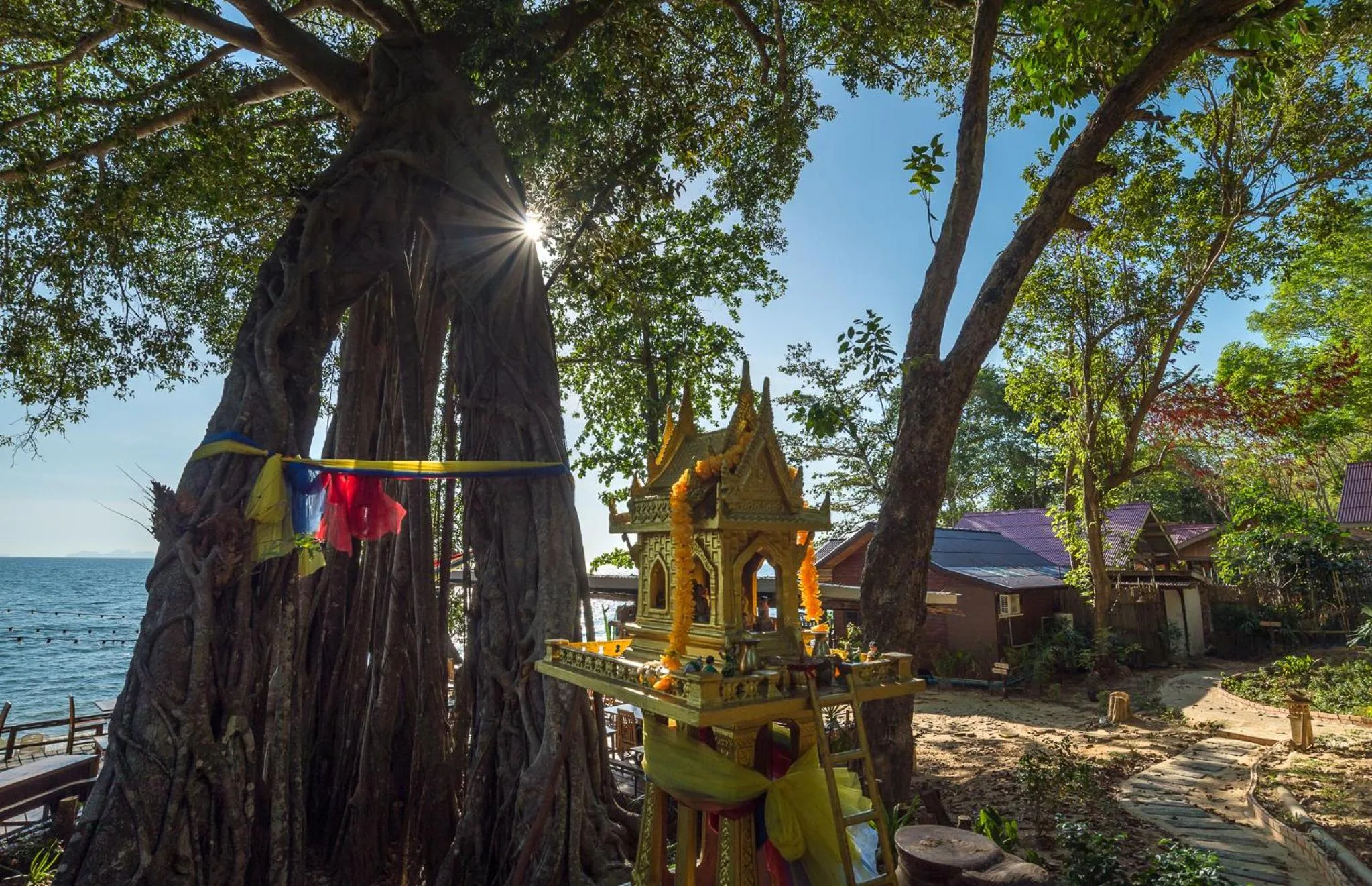 Area and facilities in Koh Jum Ocean Beach Resort