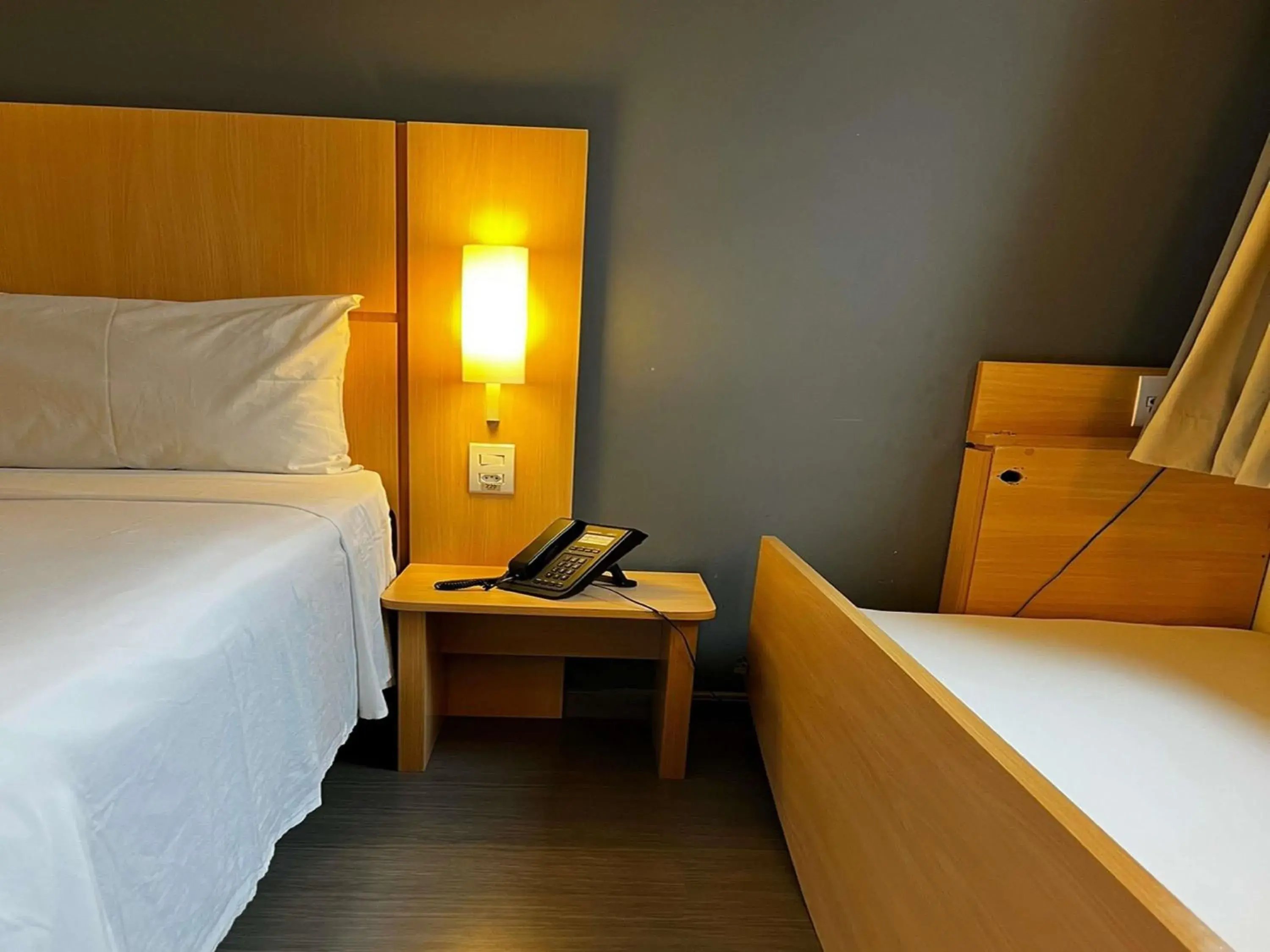 Bedroom, Bed in ibis Catalao Bedroom, Bed in ibis Catalao