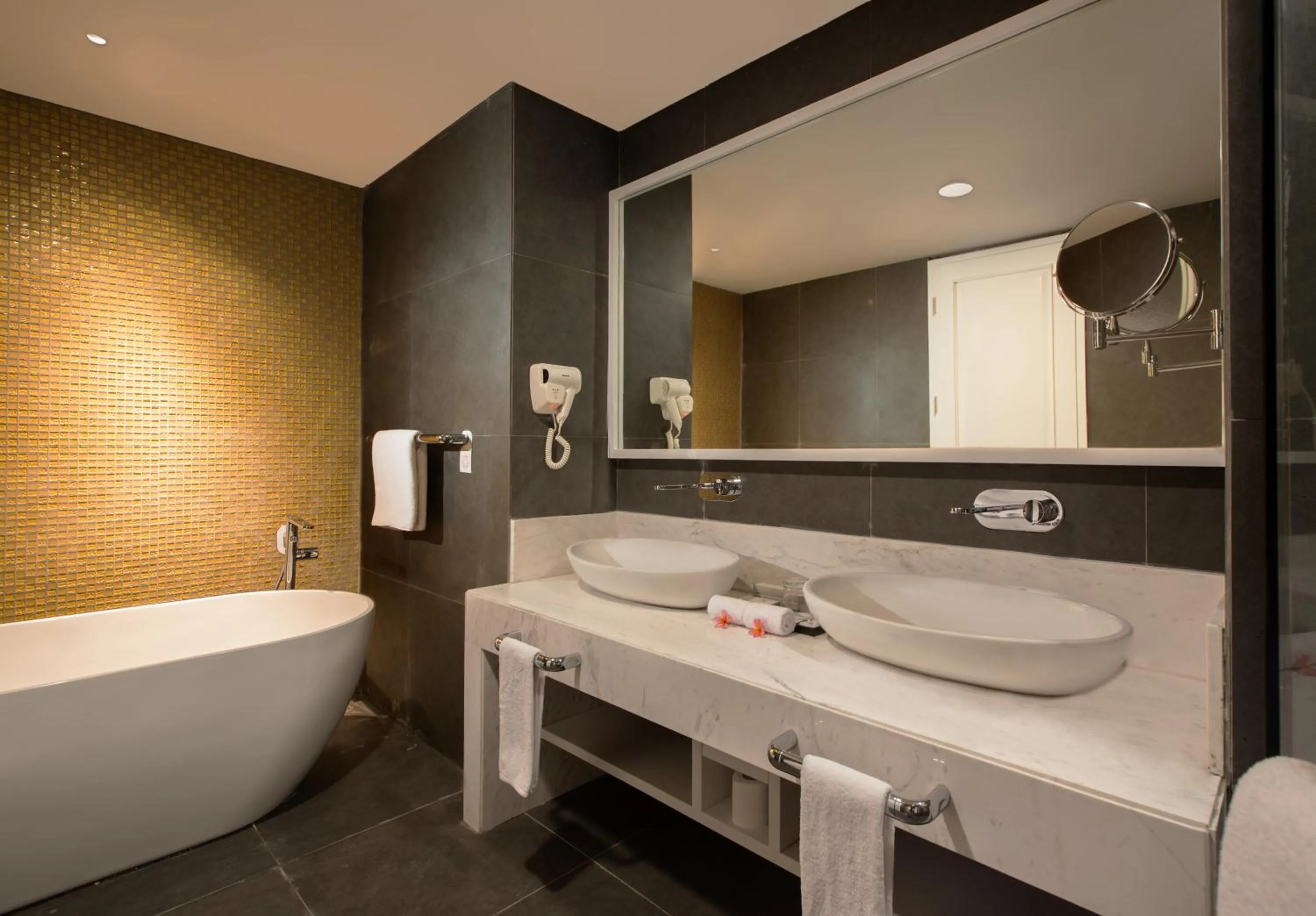 Bathroom in Swiss-Belinn Singkawang