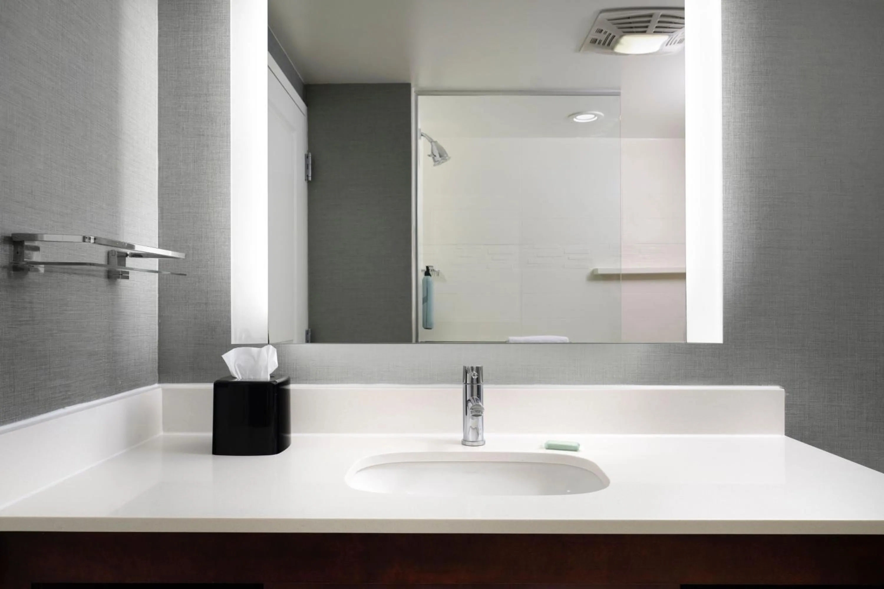 Bedroom in Residence Inn by Marriott Green Bay Downtown