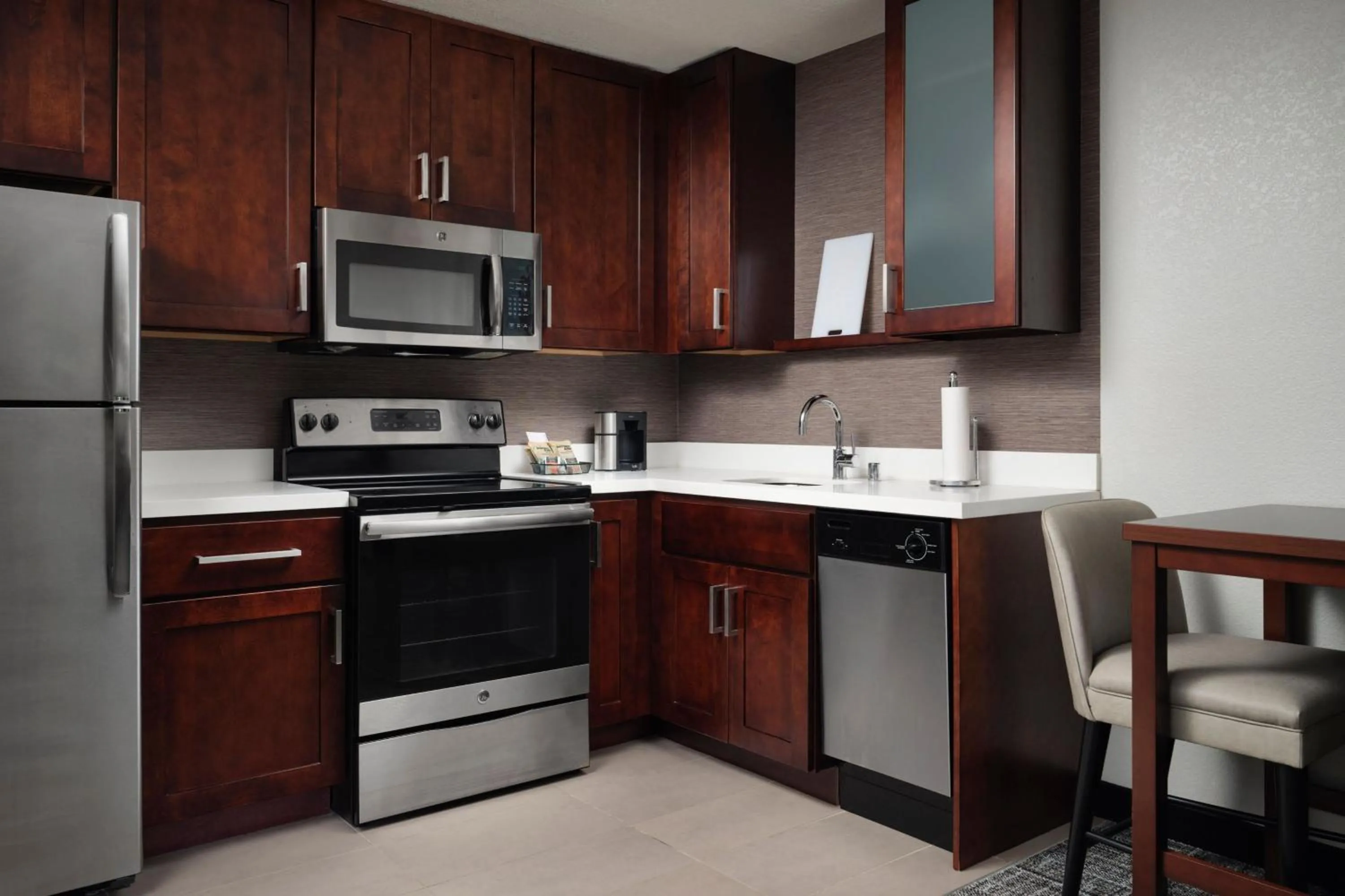 Bedroom in Residence Inn by Marriott Green Bay Downtown