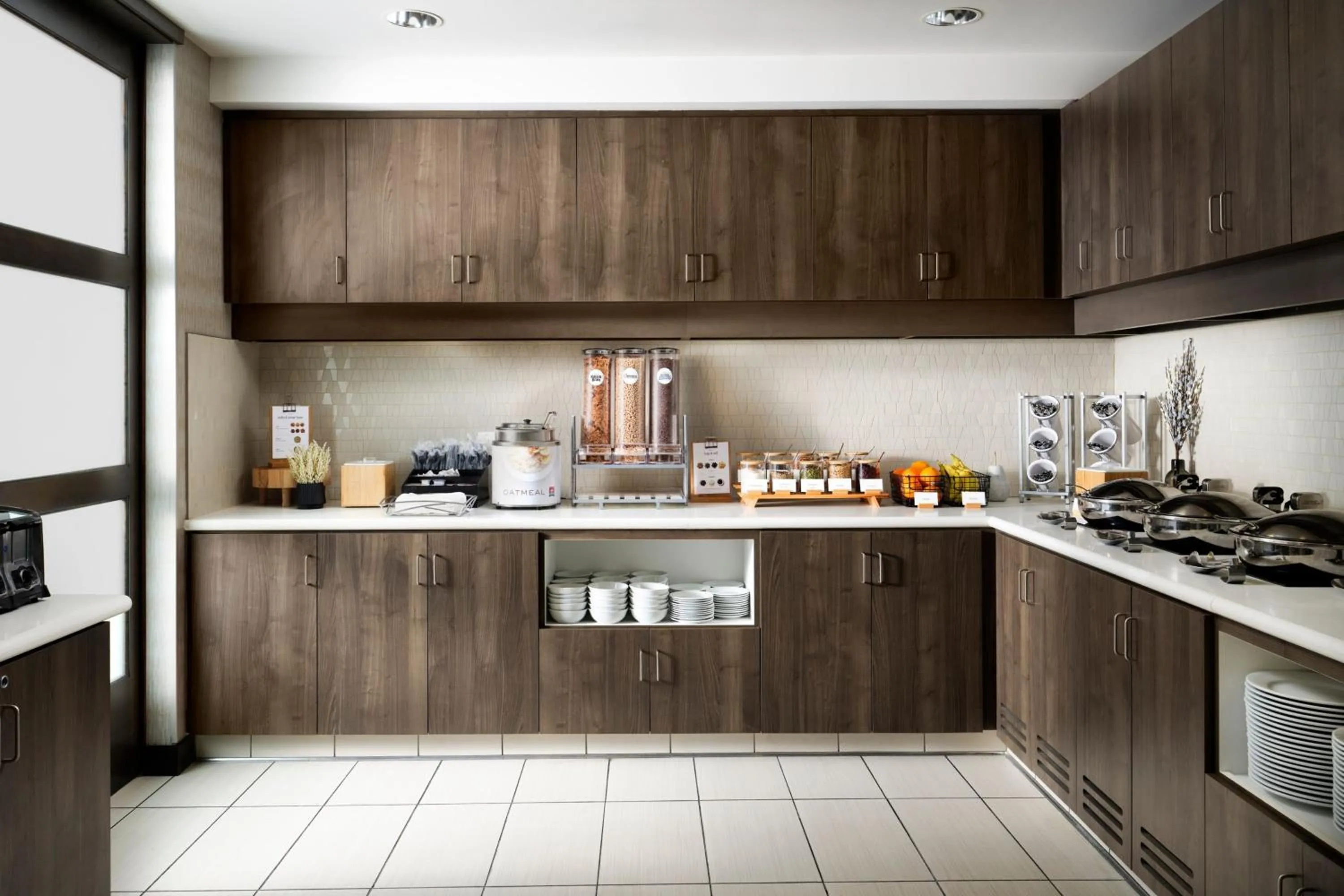 Breakfast in Residence Inn by Marriott Green Bay Downtown