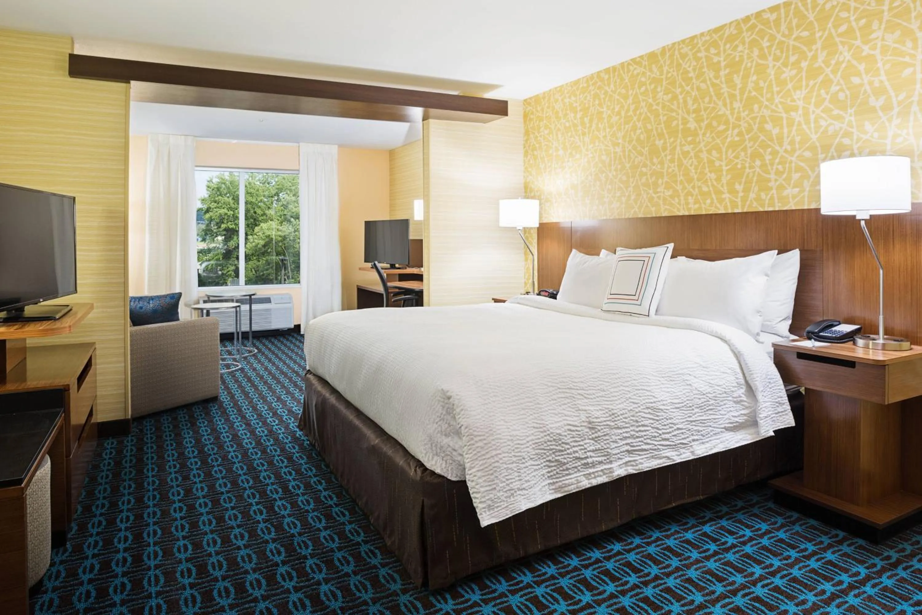 Bedroom, Bed in Fairfield Inn & Suites by Marriott Belle Vernon