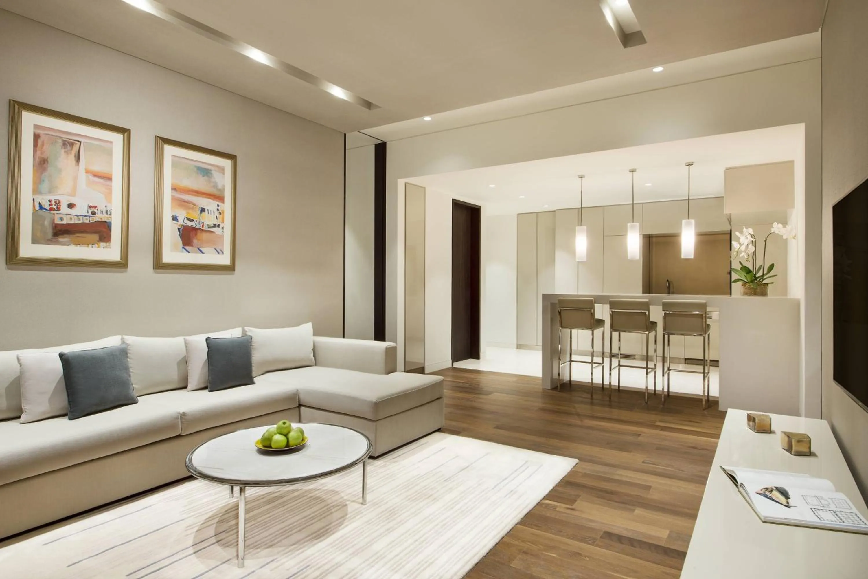 Living room in La Ville Hotel & Suites CITY WALK Dubai, Autograph Collection