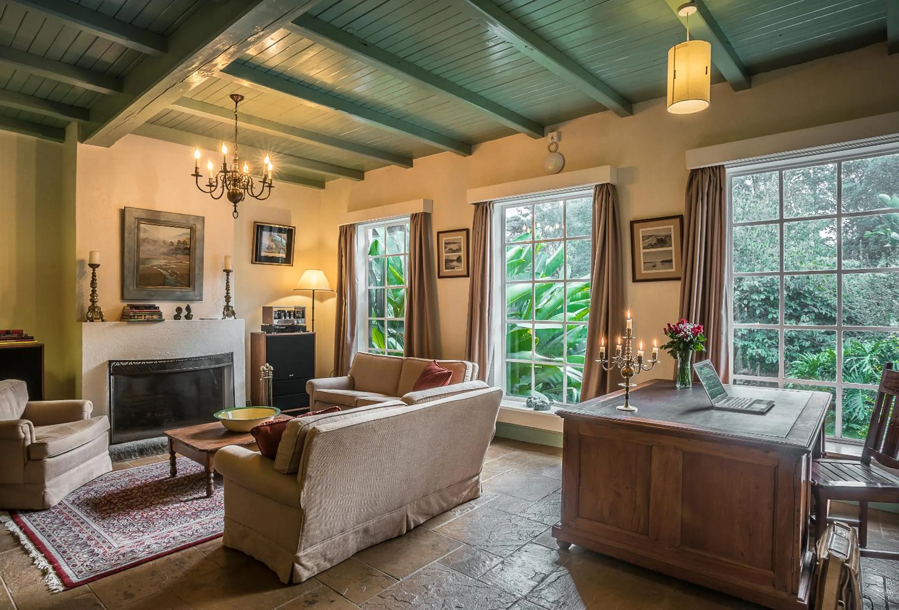 Living room in Karen Gables