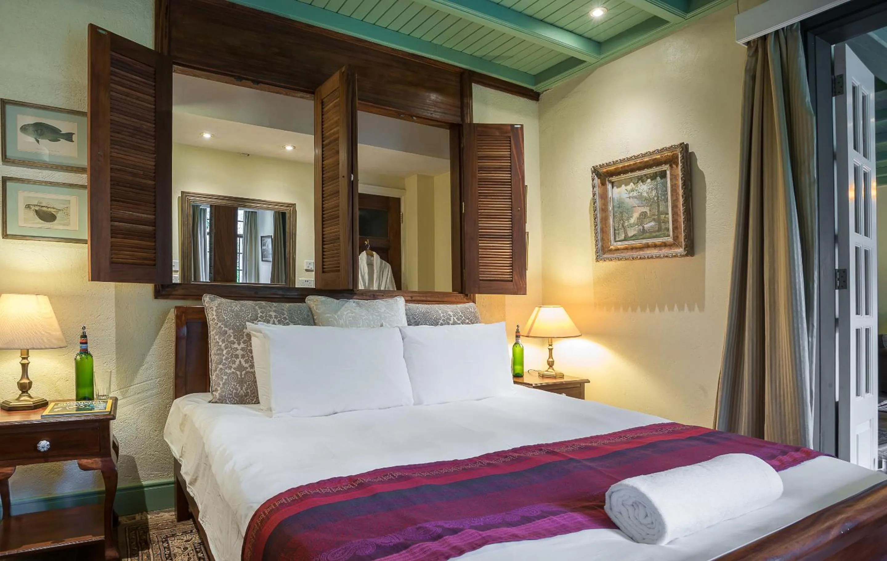 Bedroom, Bed in Karen Gables