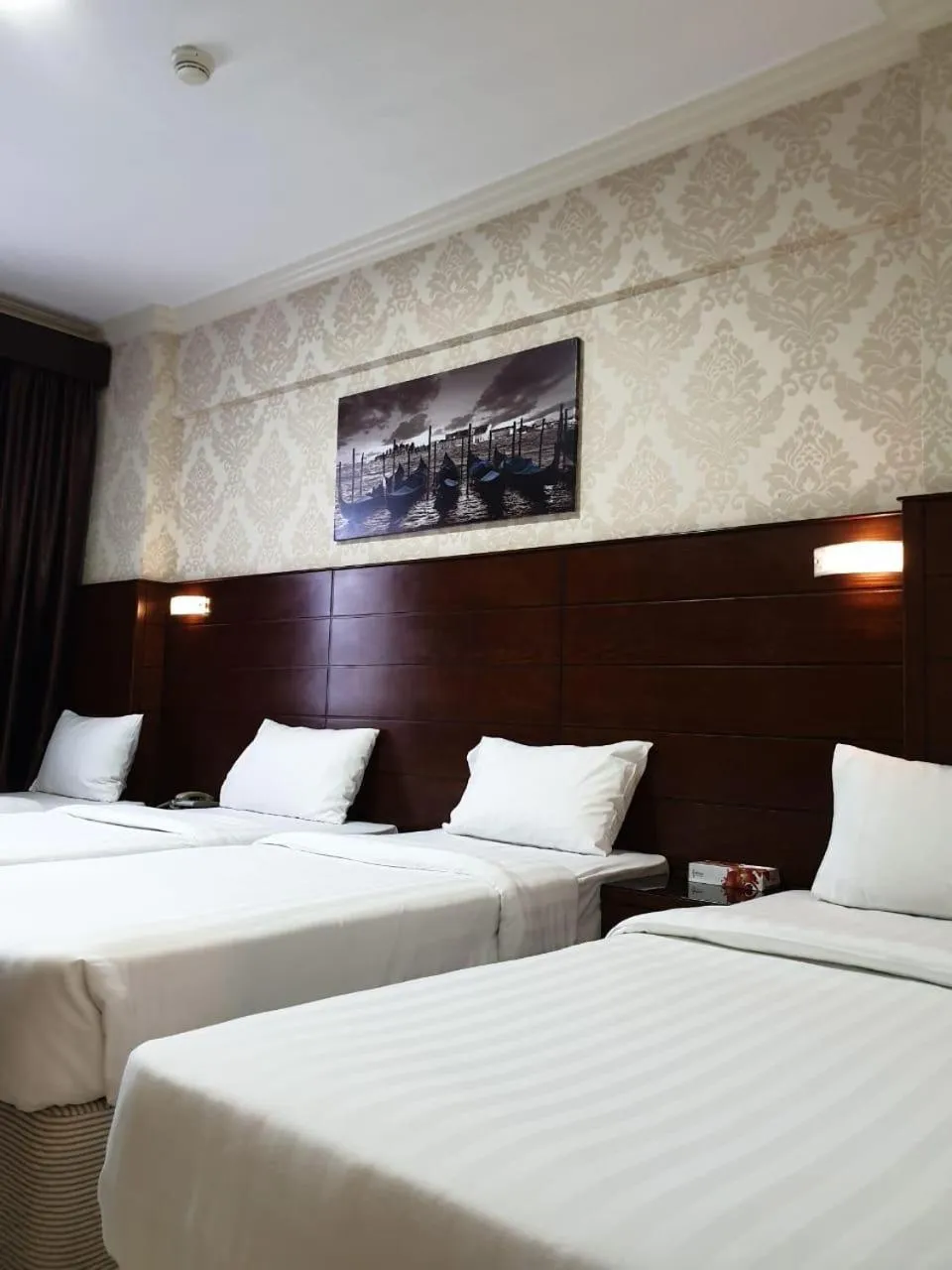 Photo of the whole room, Bed in Mirage Al Salam Hotel