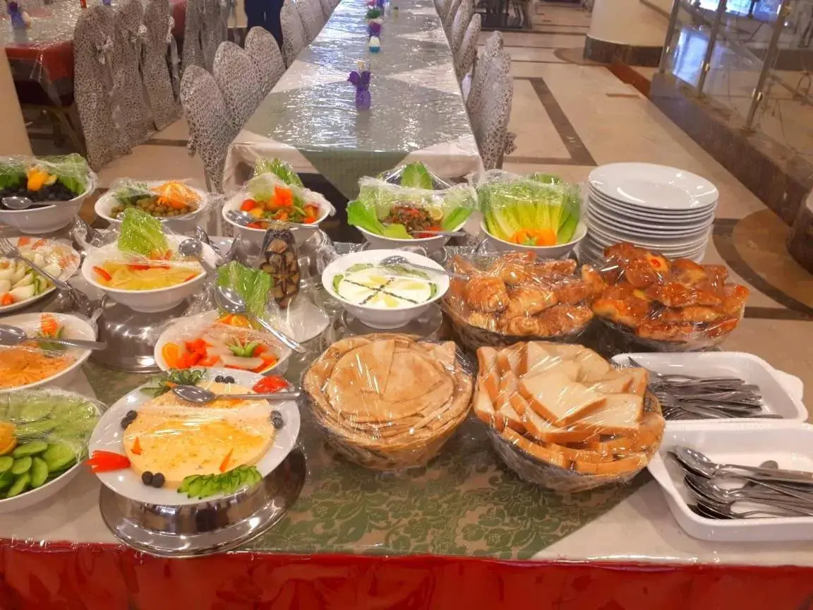 Breakfast in Mirage Al Salam Hotel Breakfast in Mirage Al Salam Hotel
