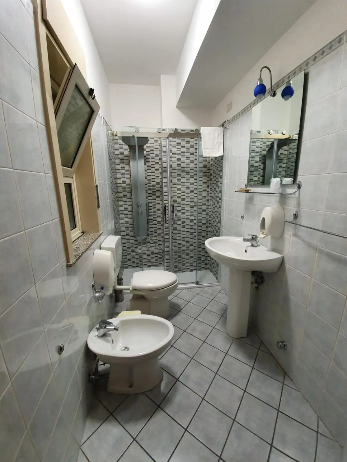 Bathroom in Hotel Casale dei Greci
