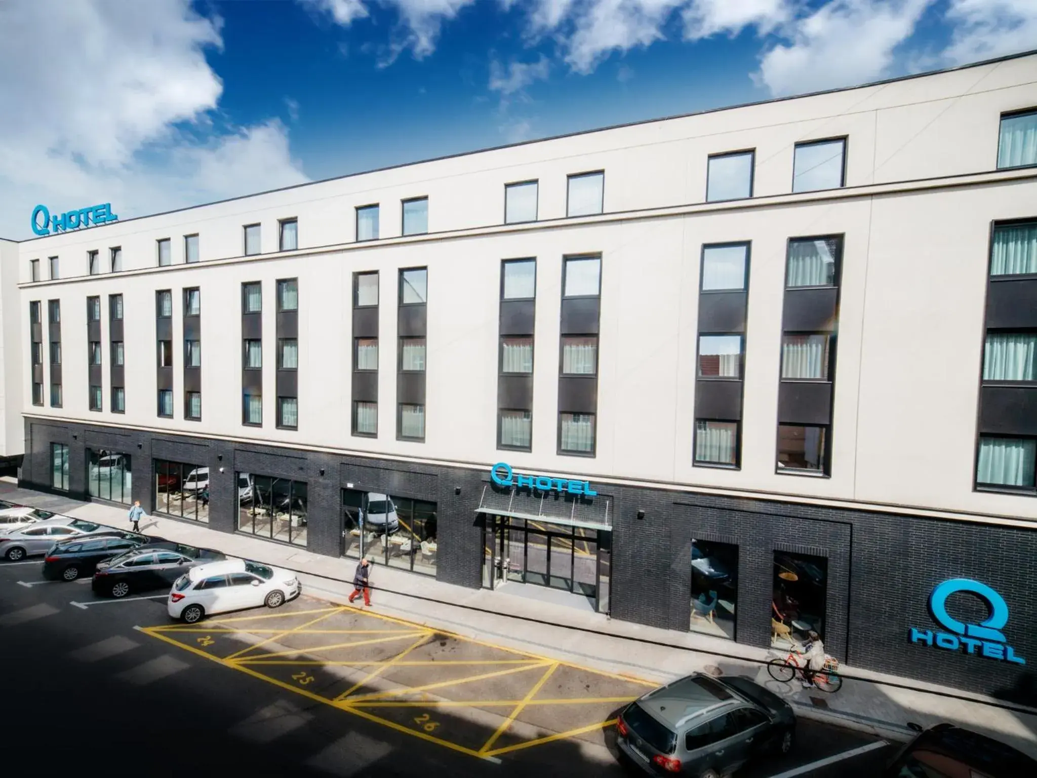 Property building in Q Hotel Plus Katowice Property building in Q Hotel Plus Katowice