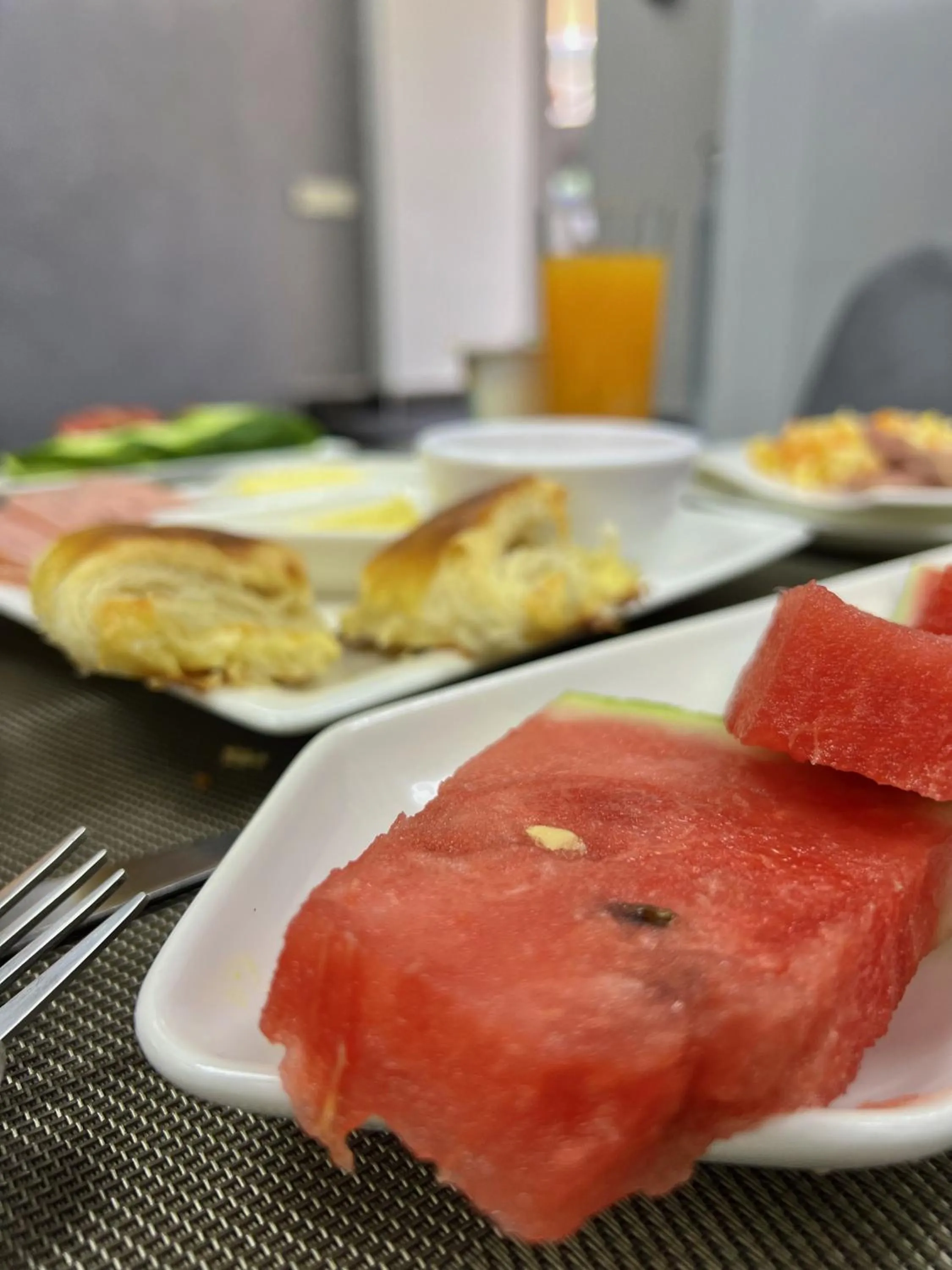 Breakfast in Mashtots Hotel