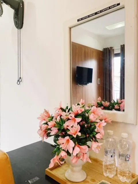 Poetic Hue Hotel & Spa