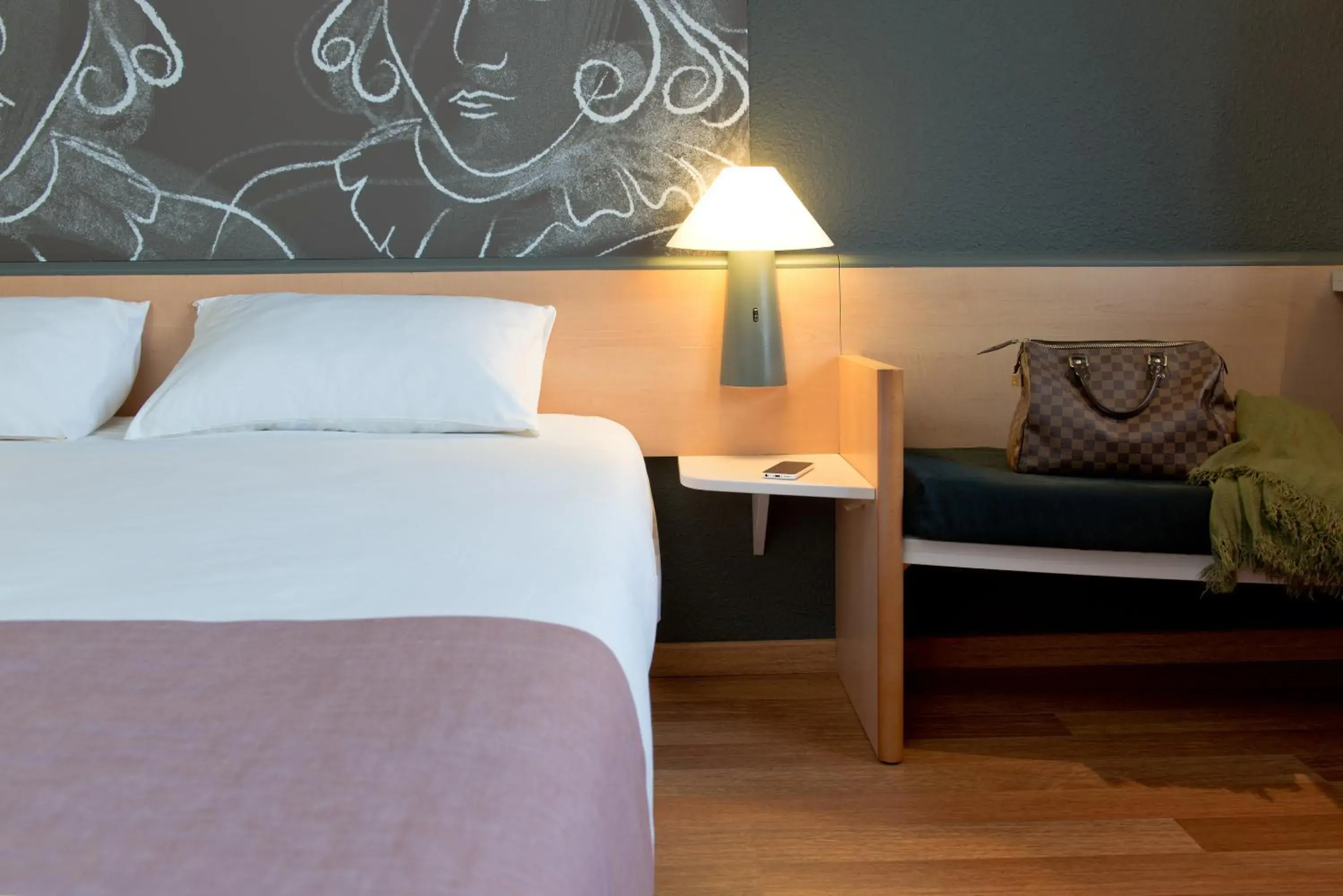 Bed in ibis Aalst Bed in ibis Aalst