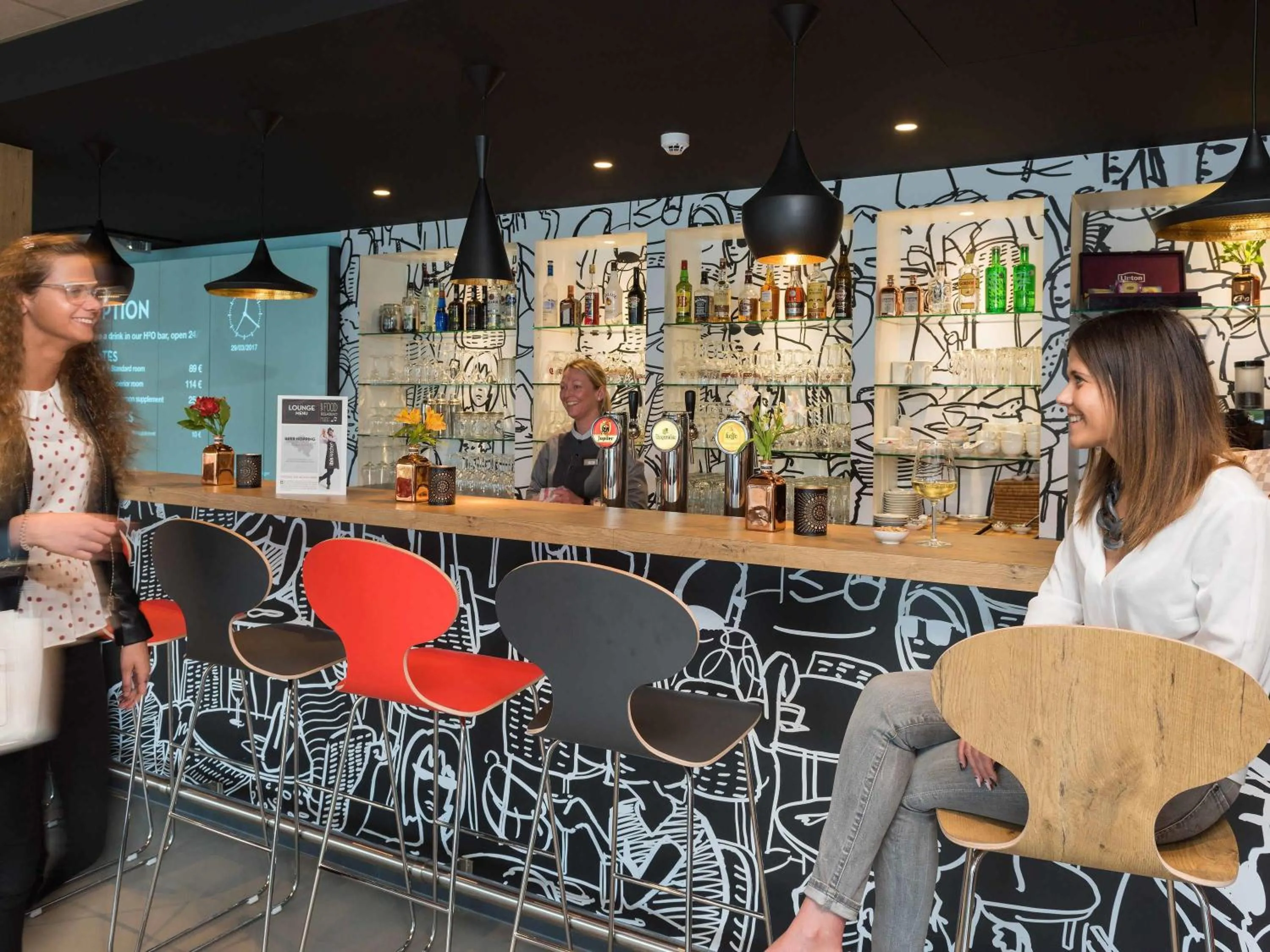 Lounge or bar in ibis Aalst