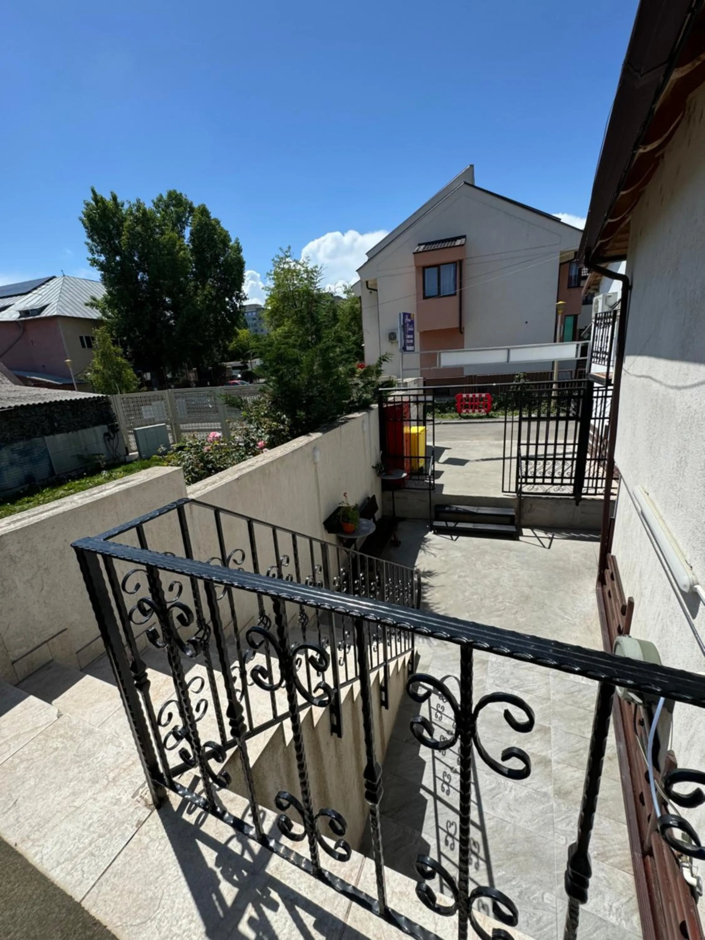 Property building in Hanu Satului