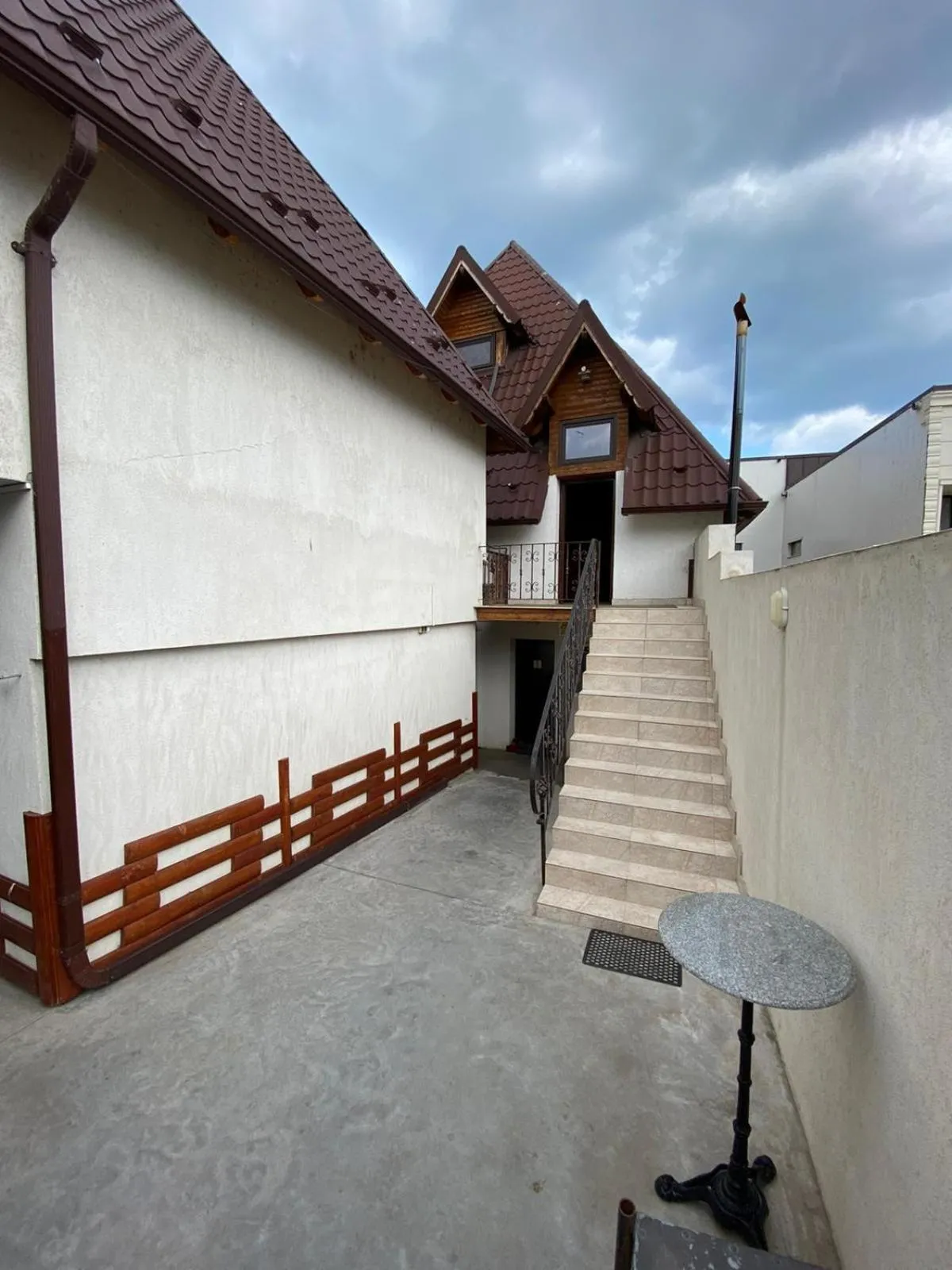 Inner courtyard view in Hanu Satului
