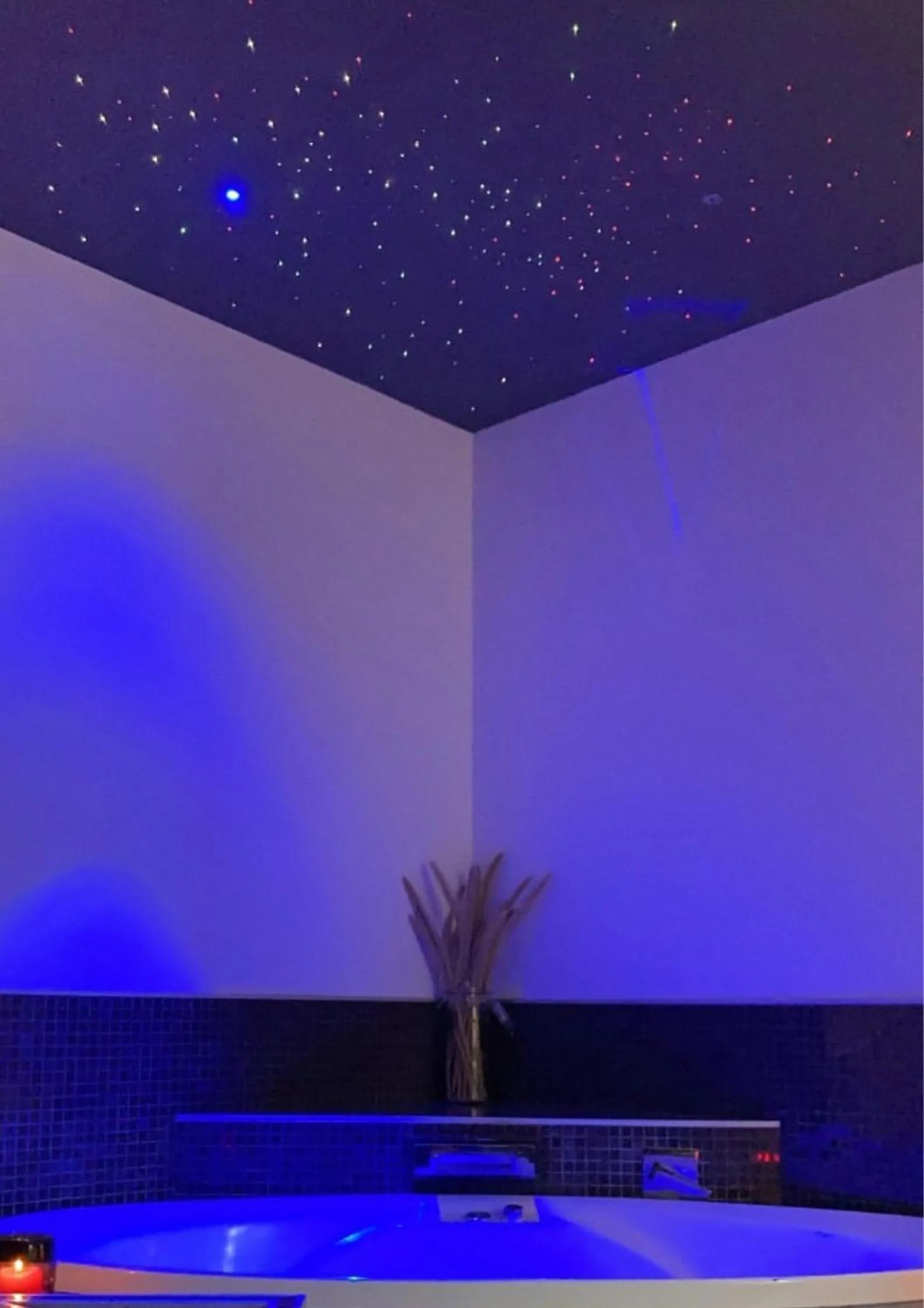 Hot Tub in Persia Collection Trevi