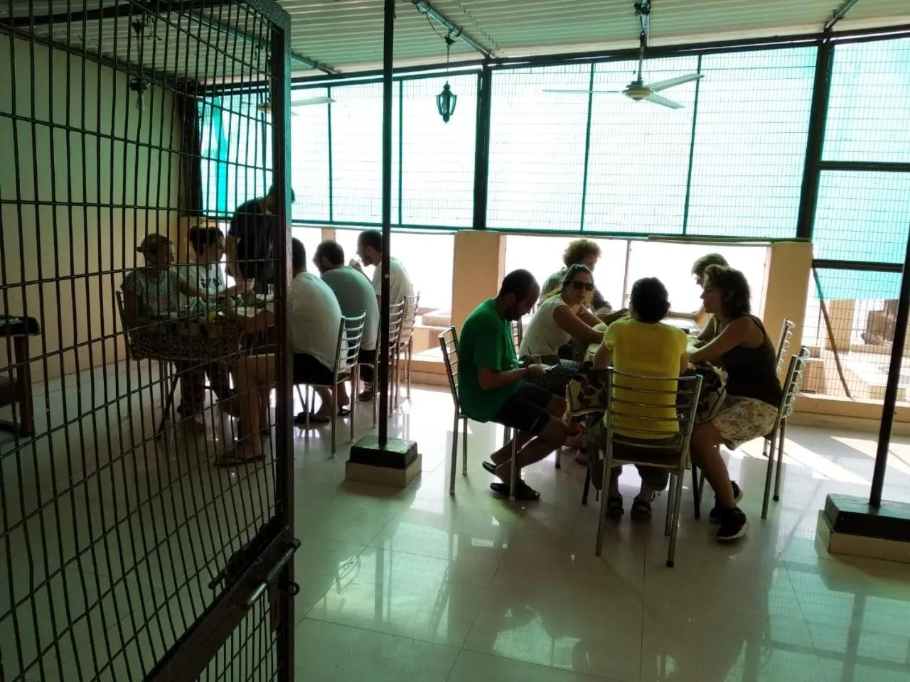 Restaurant/places to eat in Dwivedi Hotels Hotel Elena