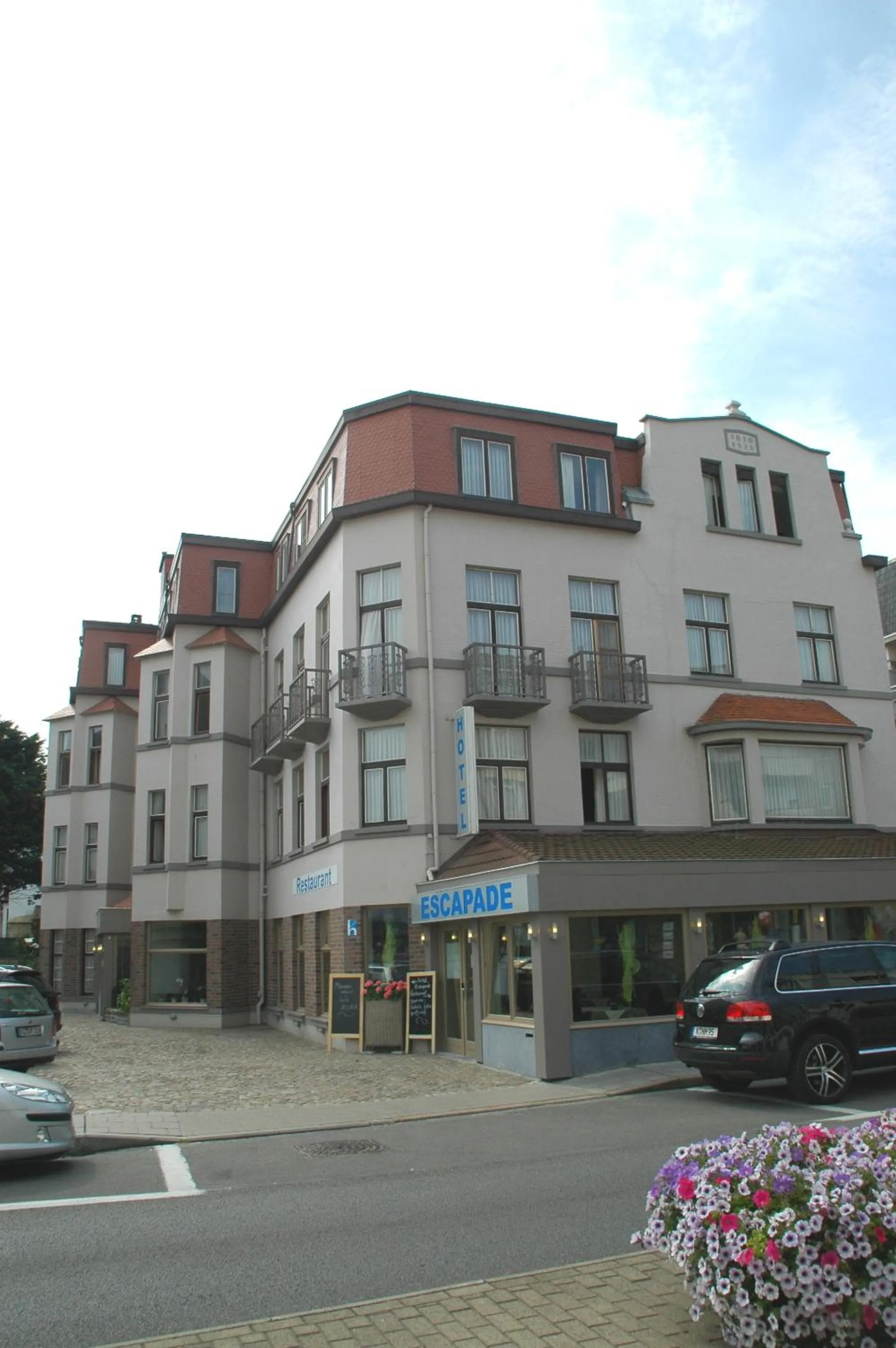 Facade/entrance in Hotel Escapade