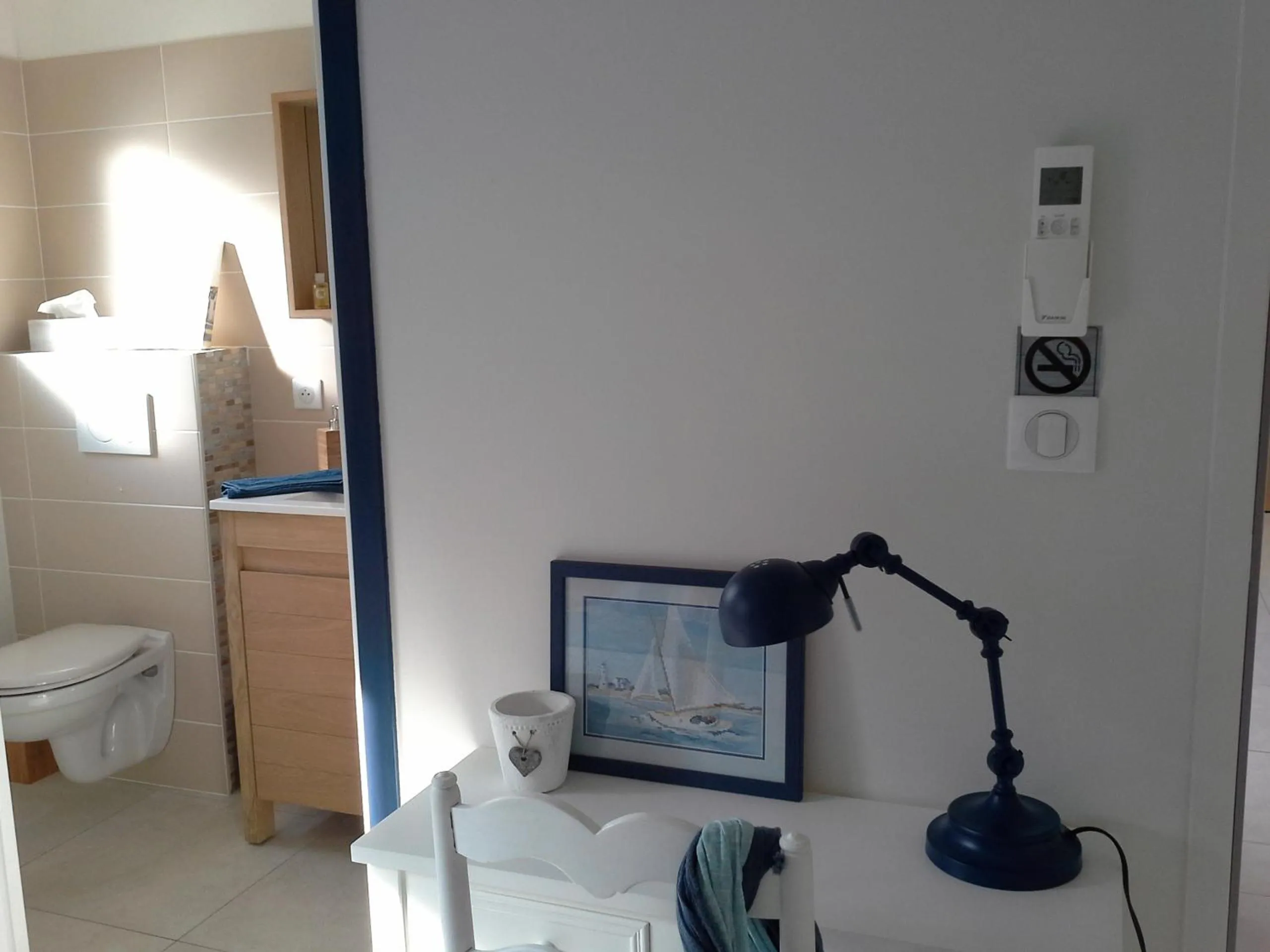 Bedroom in Crisalys Chambres d'Hôtes