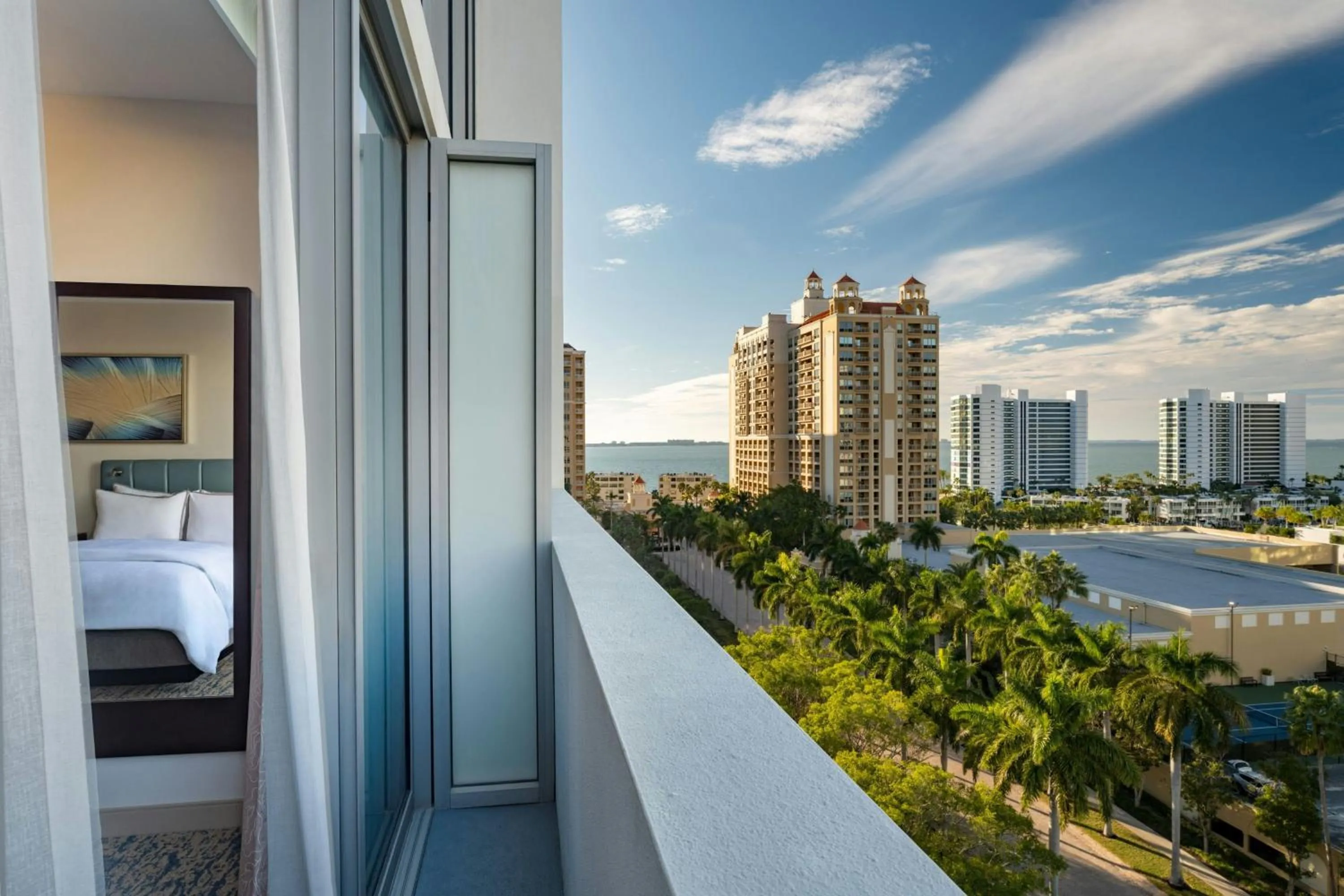 Photo of the whole room, Bed in The Westin Sarasota