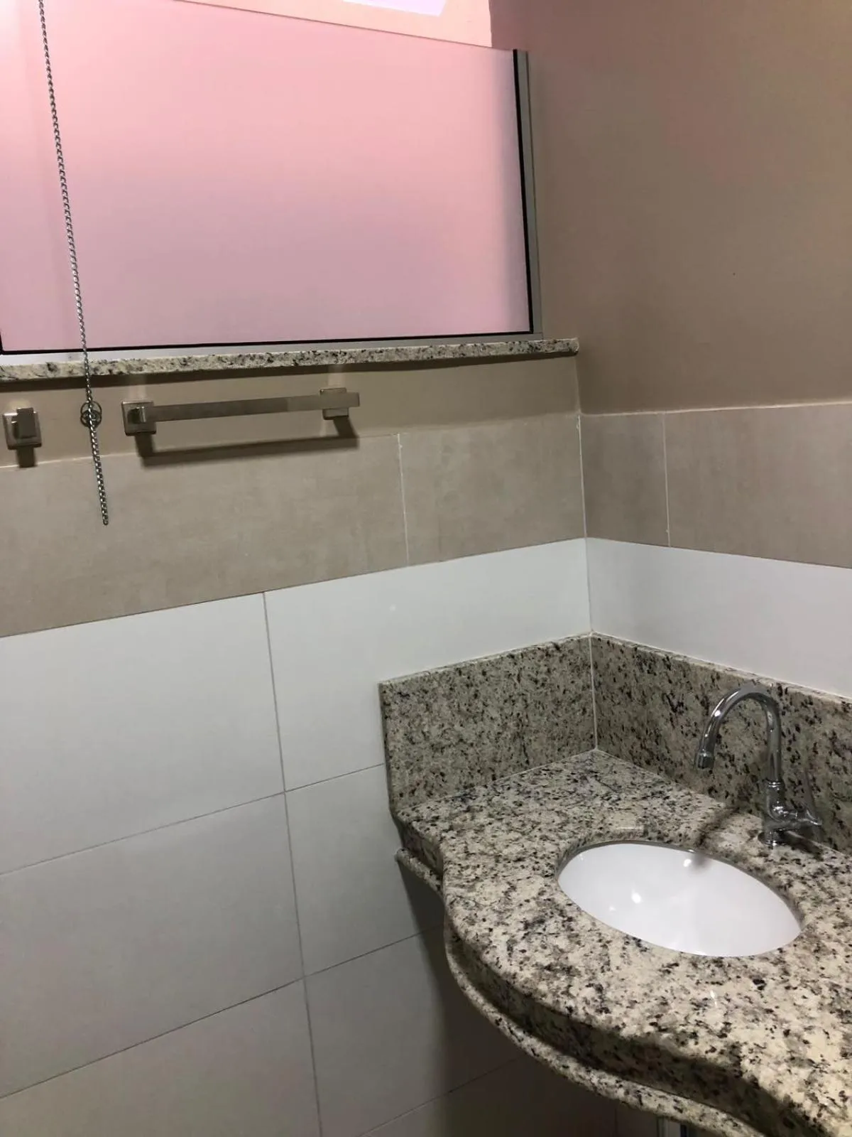 Bathroom in Hotel Beira Rio