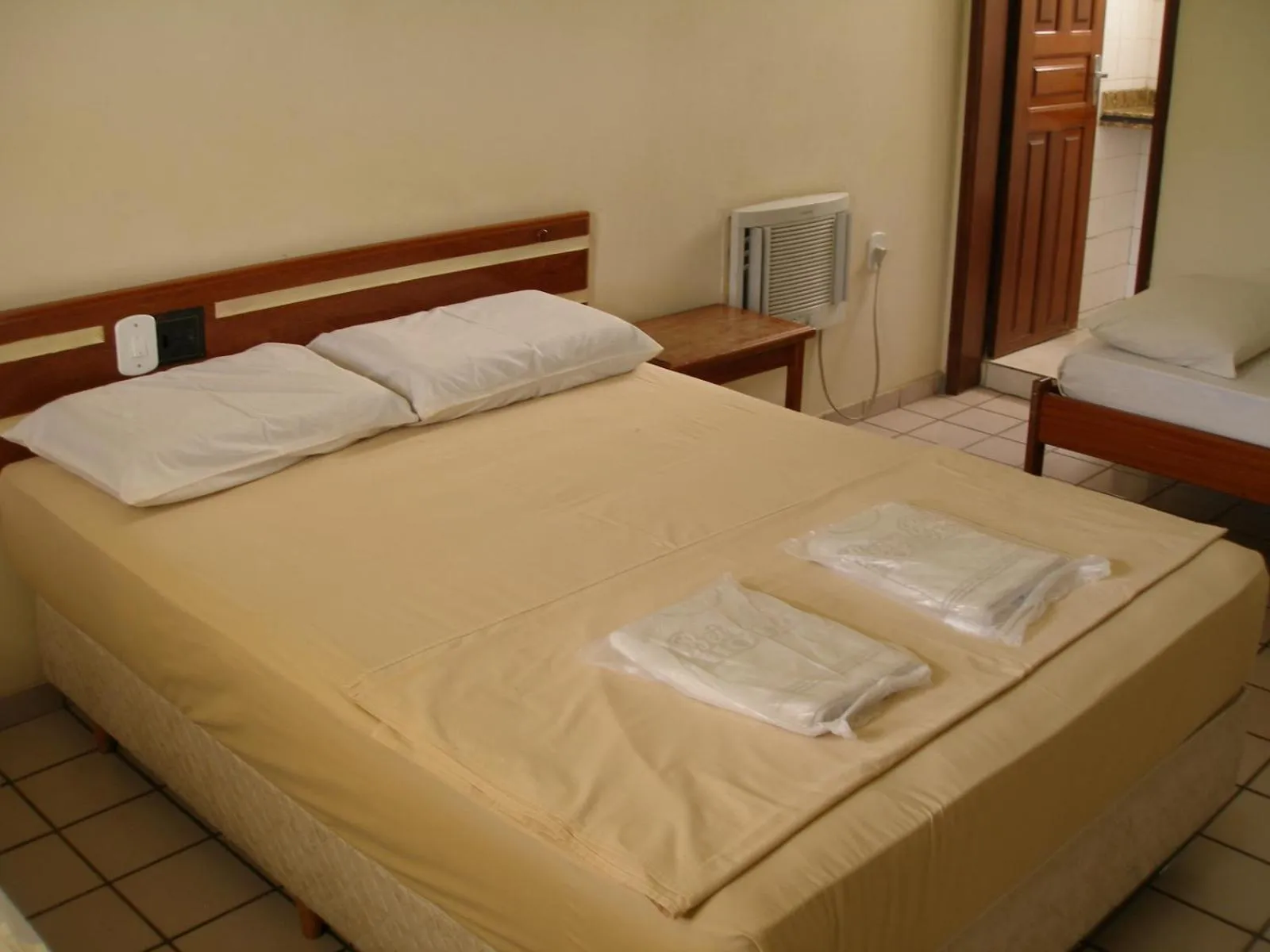 Bed in Hotel Beira Rio