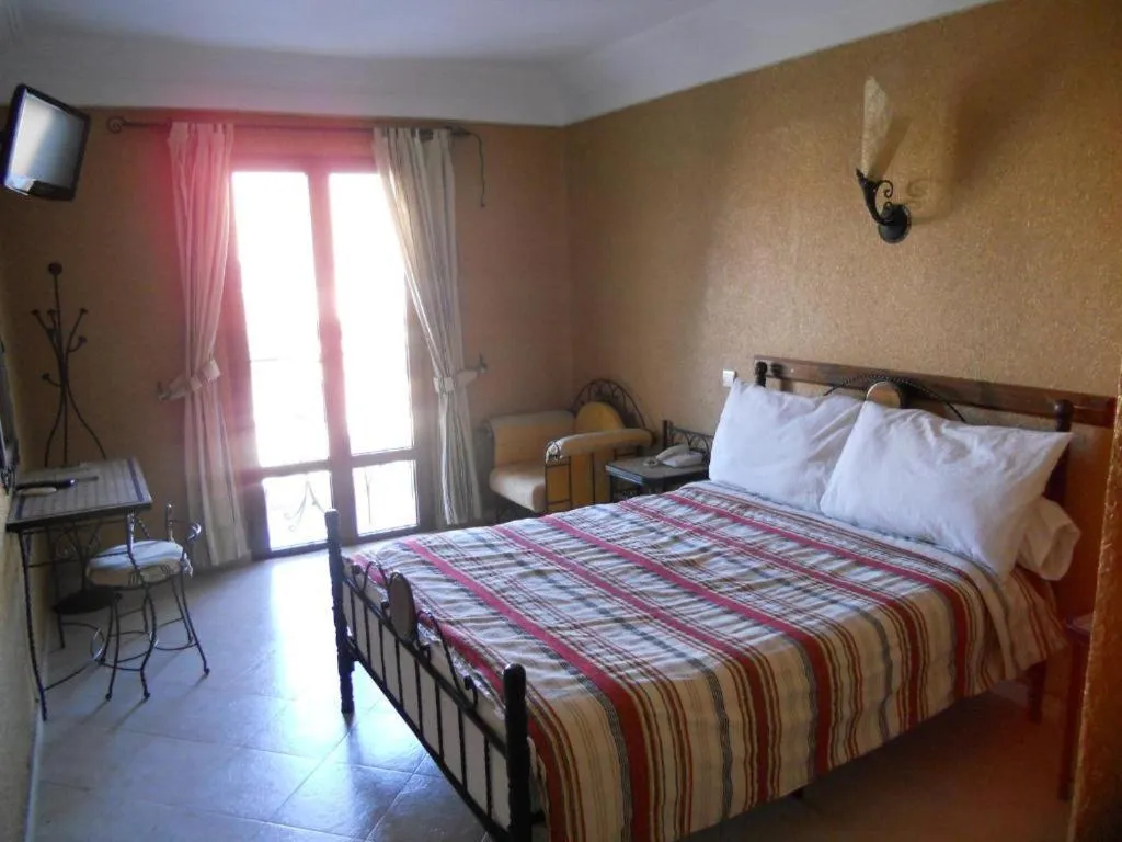 Bed in Hotel Salama STE SAL- AMA SUD SARL AU