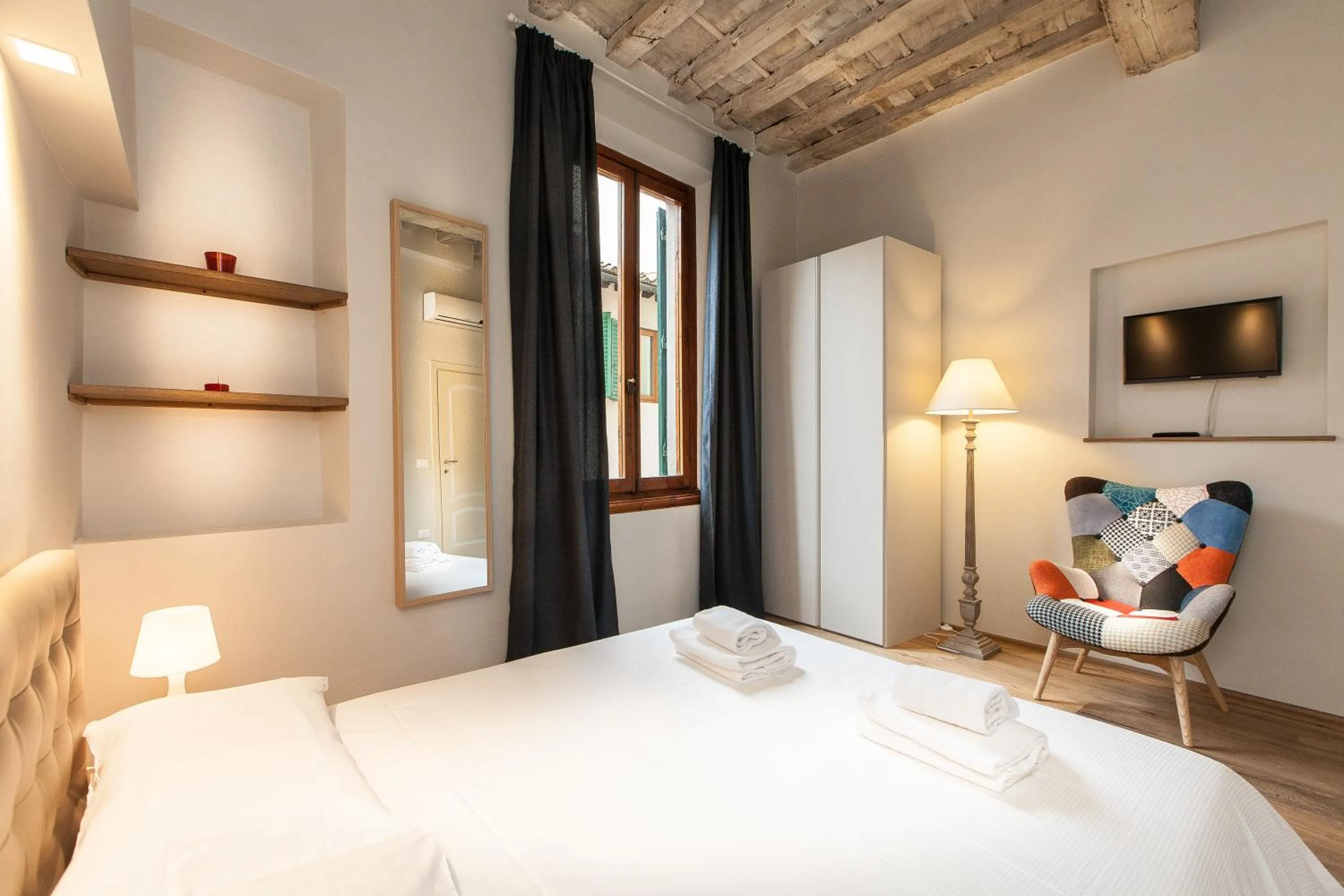 Bedroom, Bed in Boheme Apartment by Mamo Florence